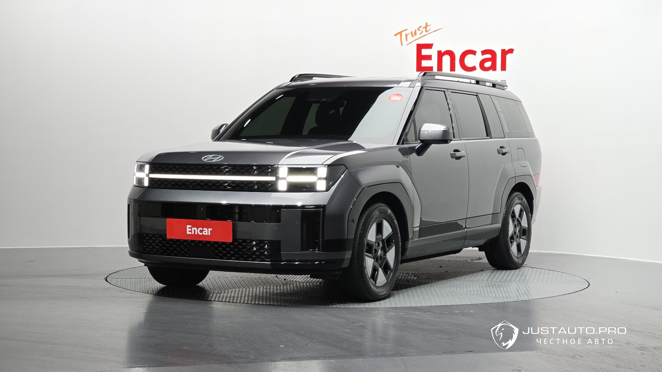 Автомобиль Hyundai Santafe