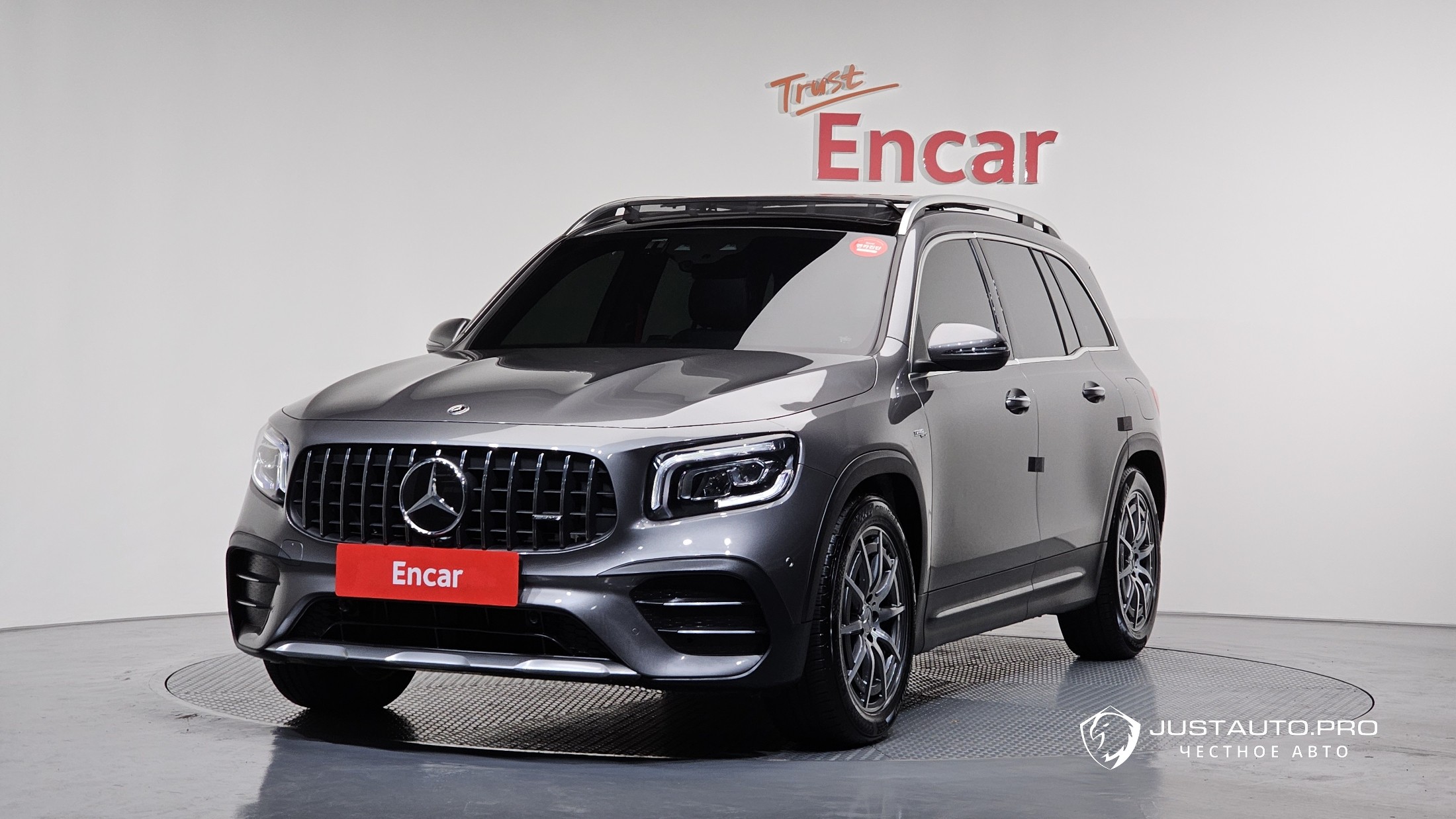 Автомобиль Mercedes-Benz GLB-Class