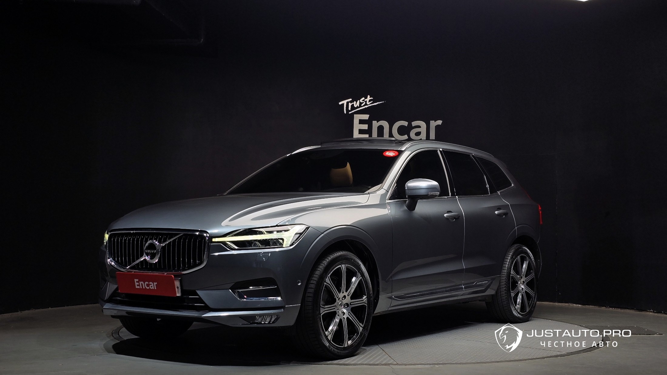 Автомобиль Volvo XC60
