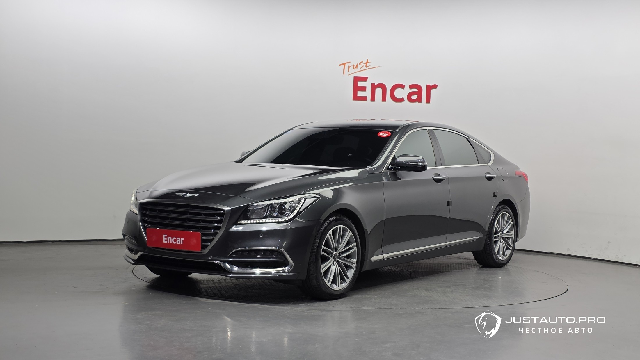 Автомобиль Genesis G80