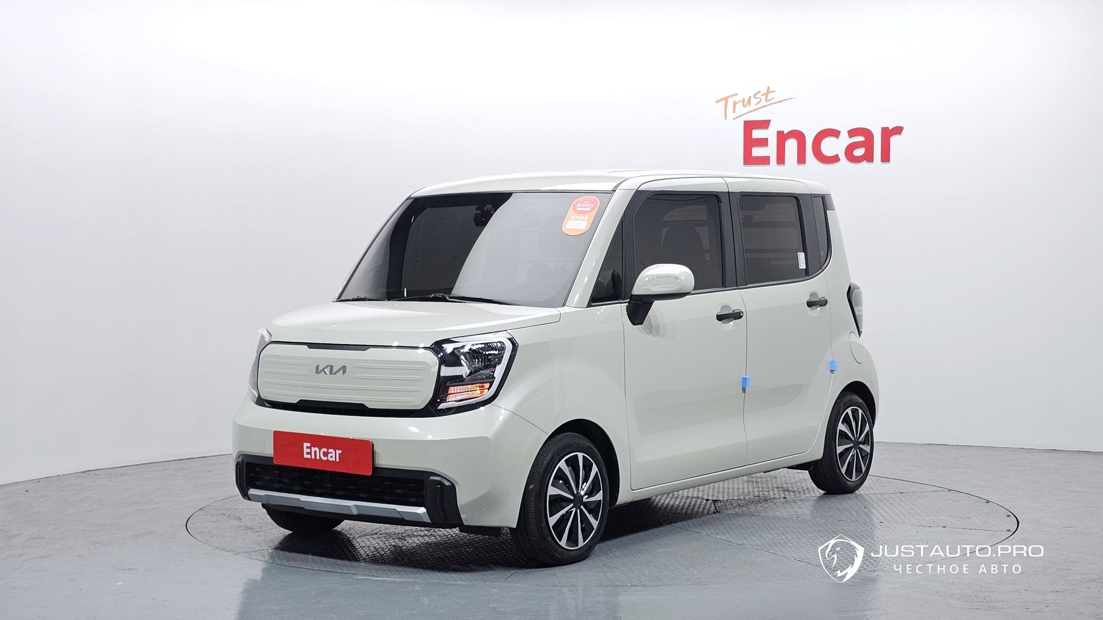 Автомобиль Kia RAY
