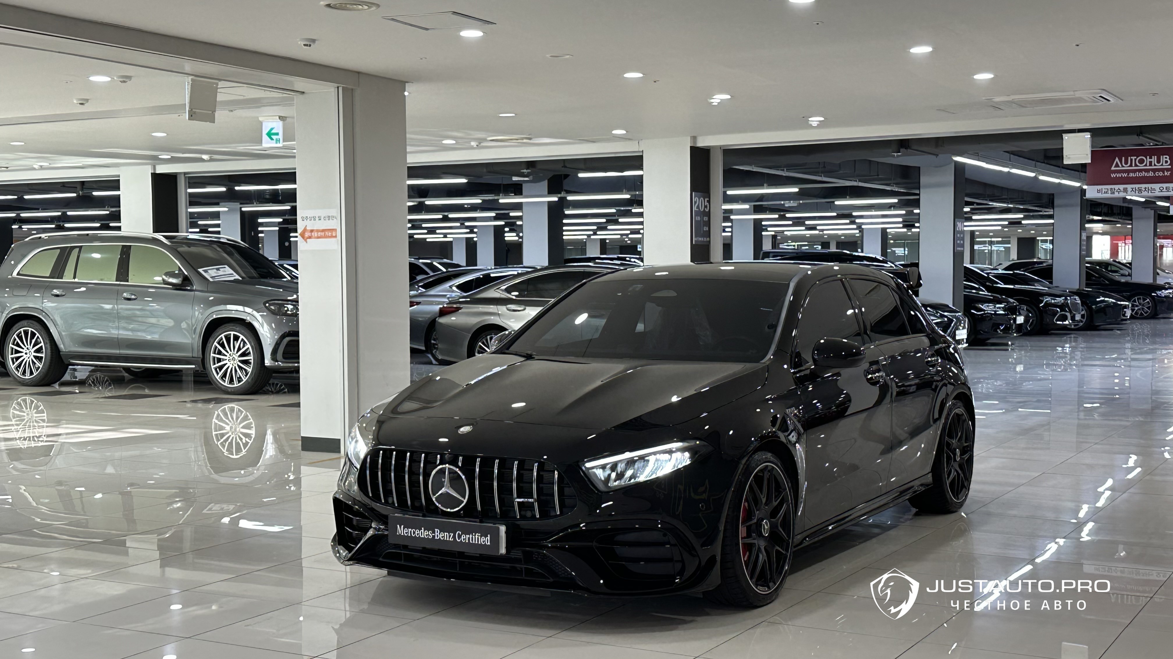 Автомобиль Mercedes-Benz A-Class