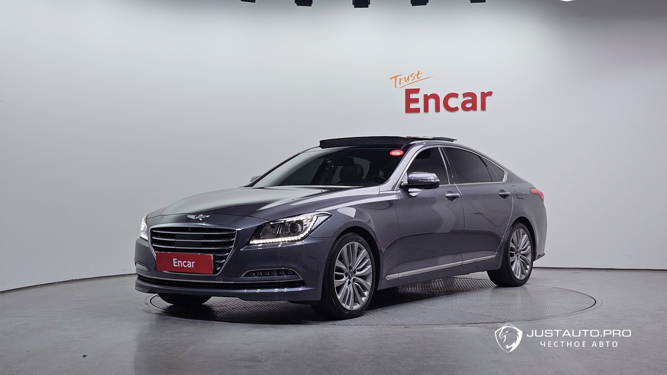 Автомобиль Hyundai Genesis