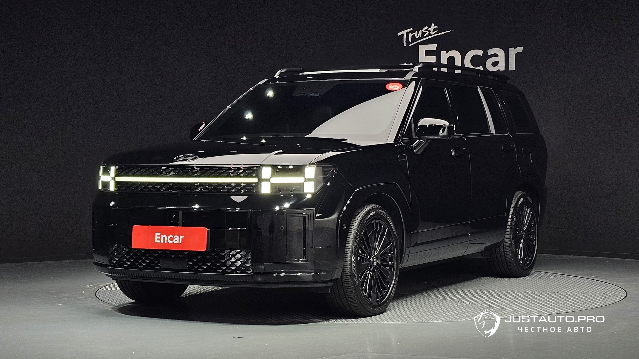 Автомобиль Hyundai Santafe