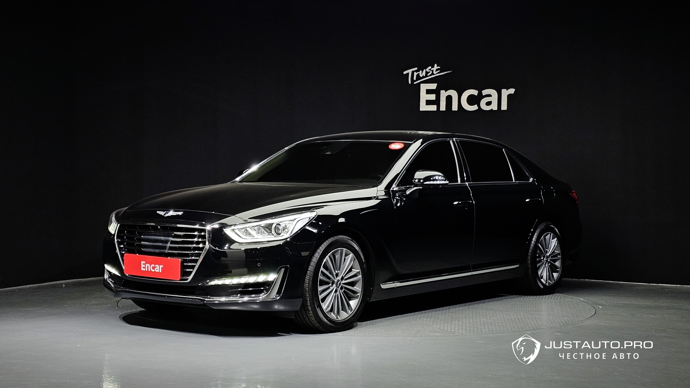 Автомобиль Genesis EQ900