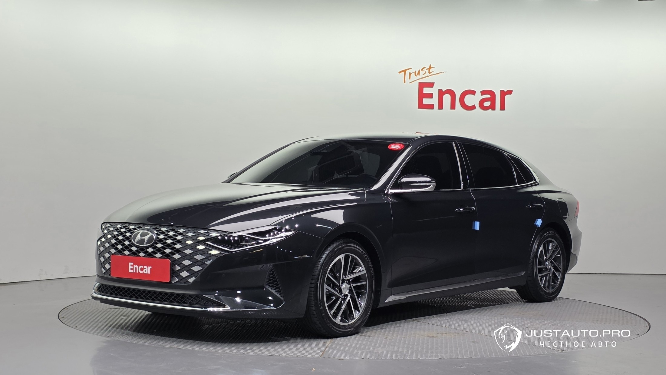 Автомобиль Hyundai Grandeur