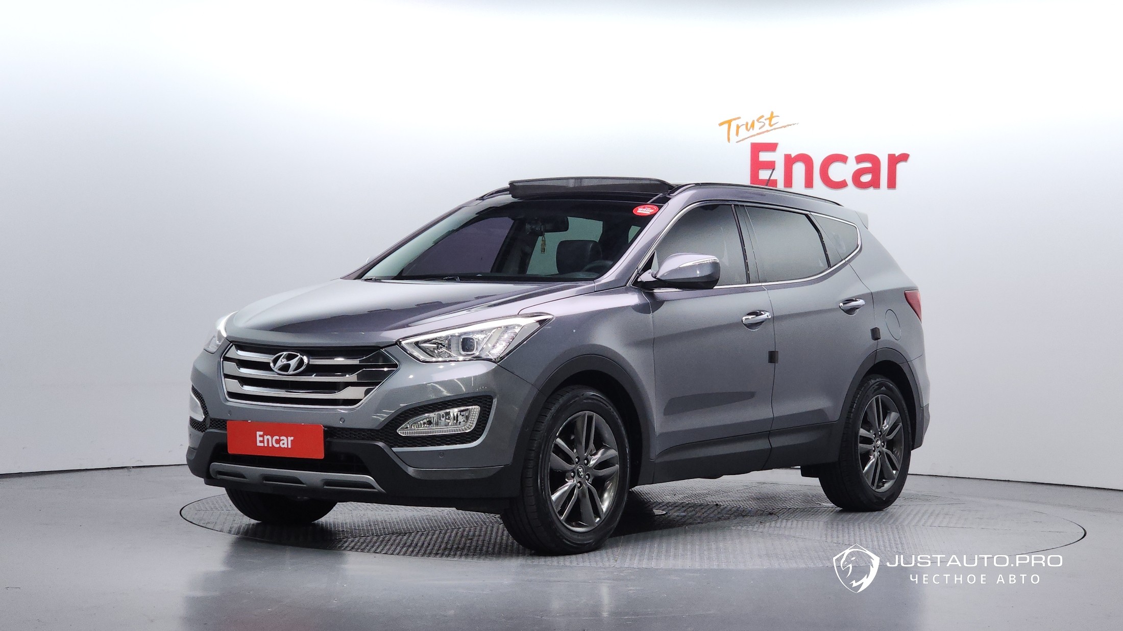 Автомобиль Hyundai Santafe