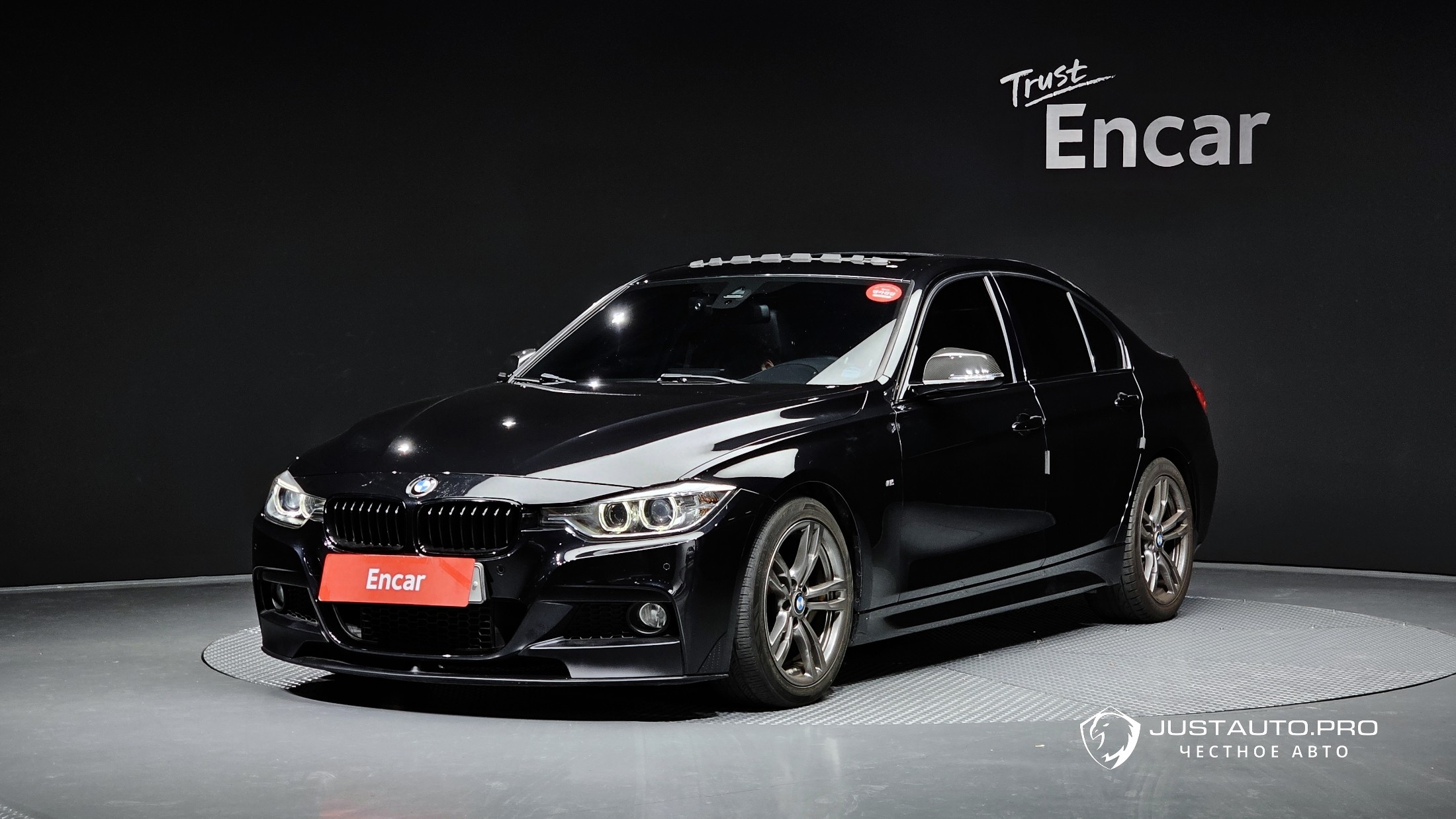 Автомобиль BMW 3-Series