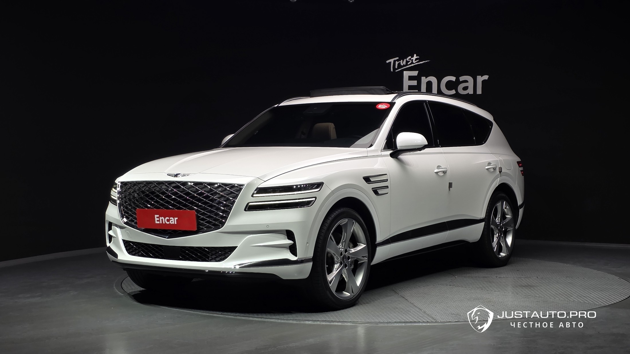 Автомобиль Genesis GV80