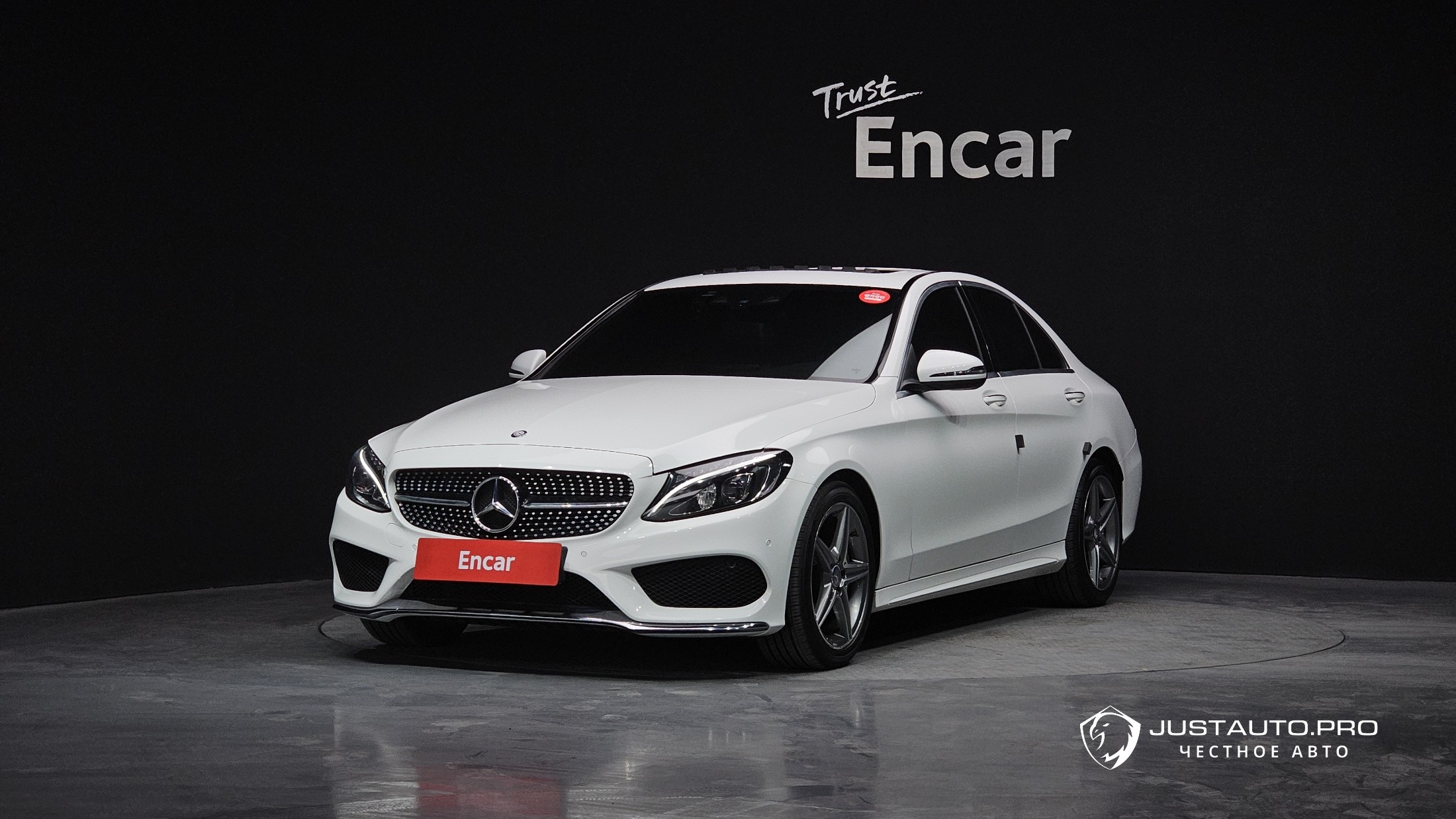 Автомобиль Mercedes-Benz C-Class