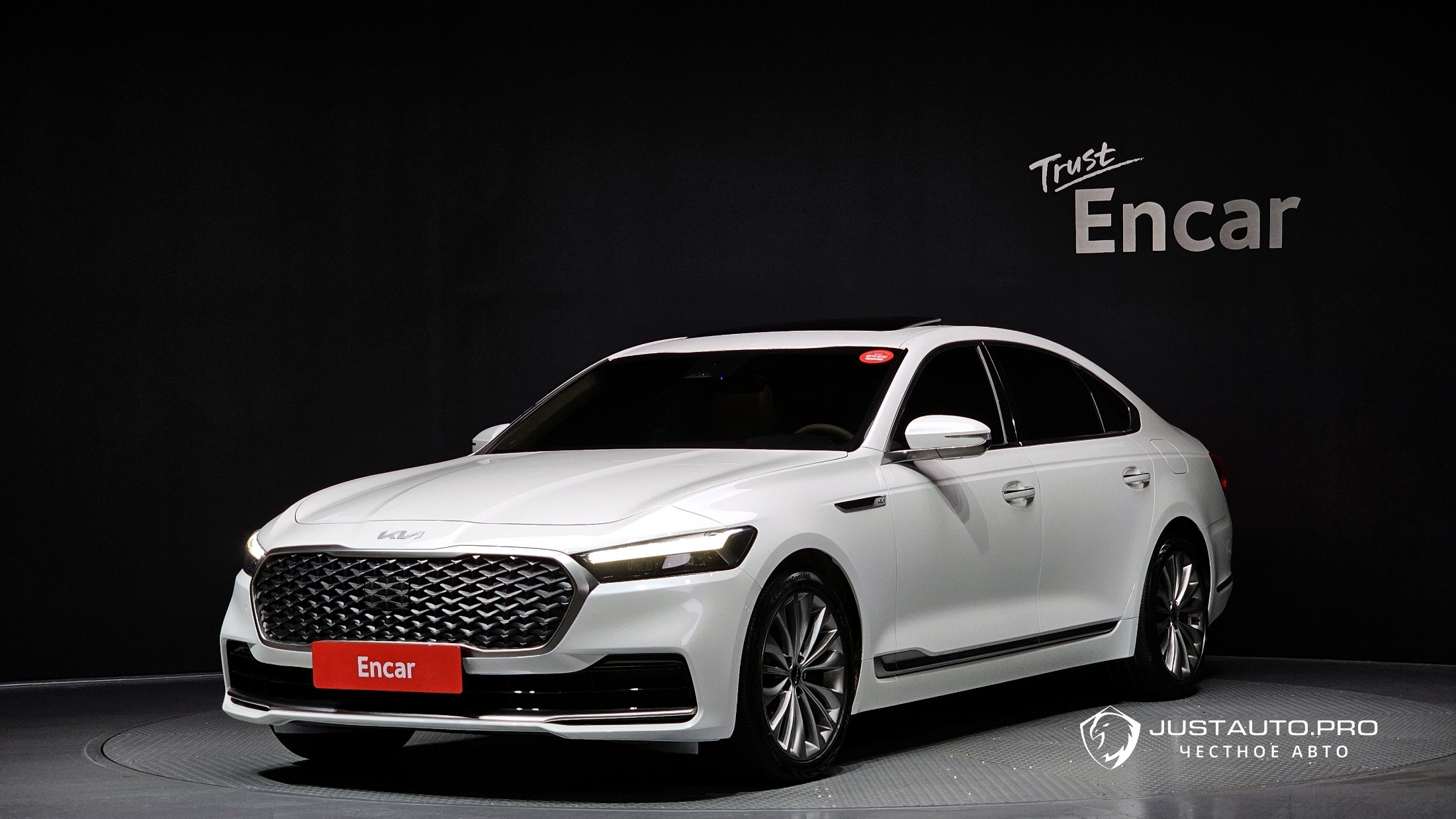 Автомобиль Kia K9