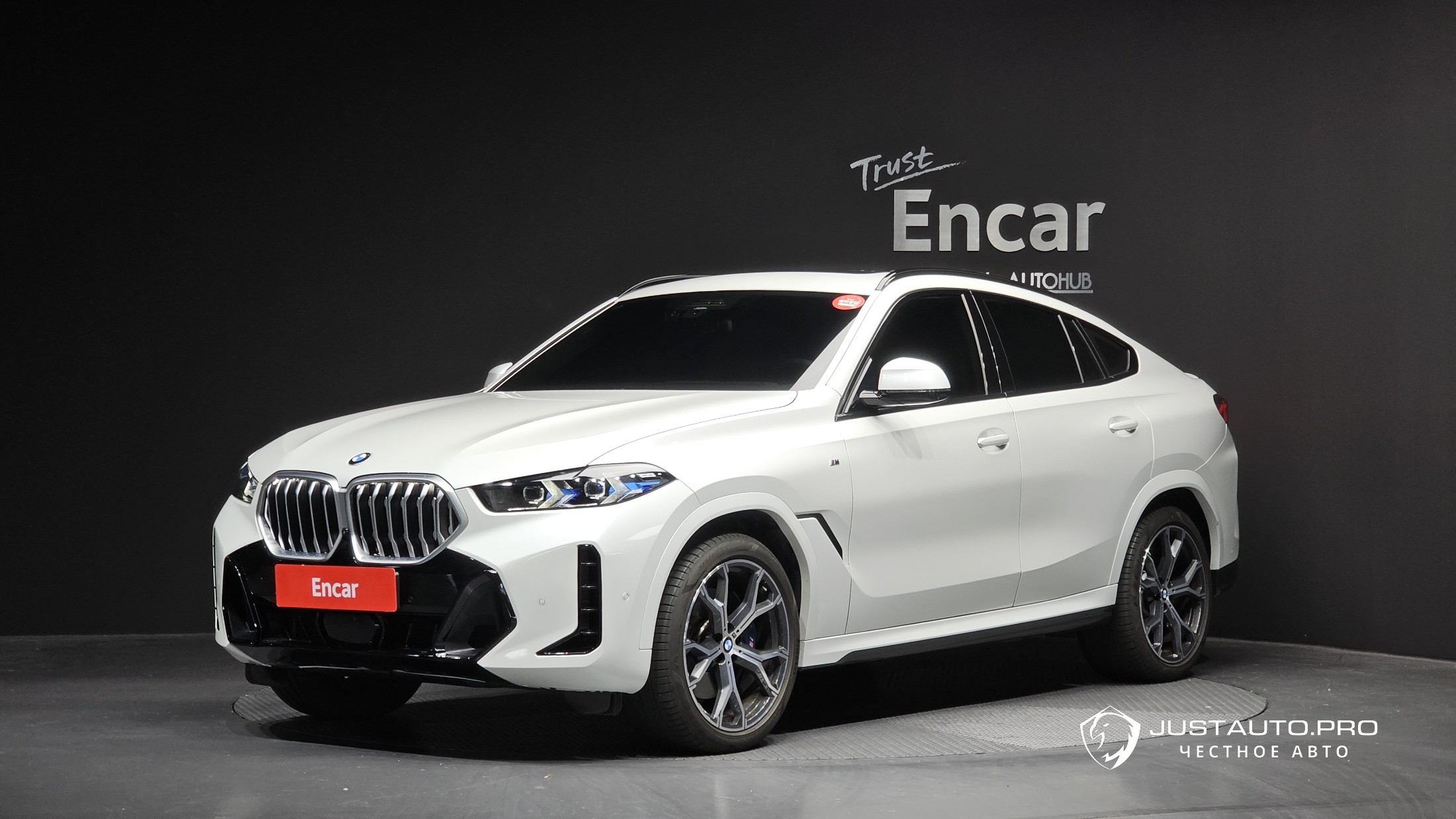 Автомобиль BMW X6