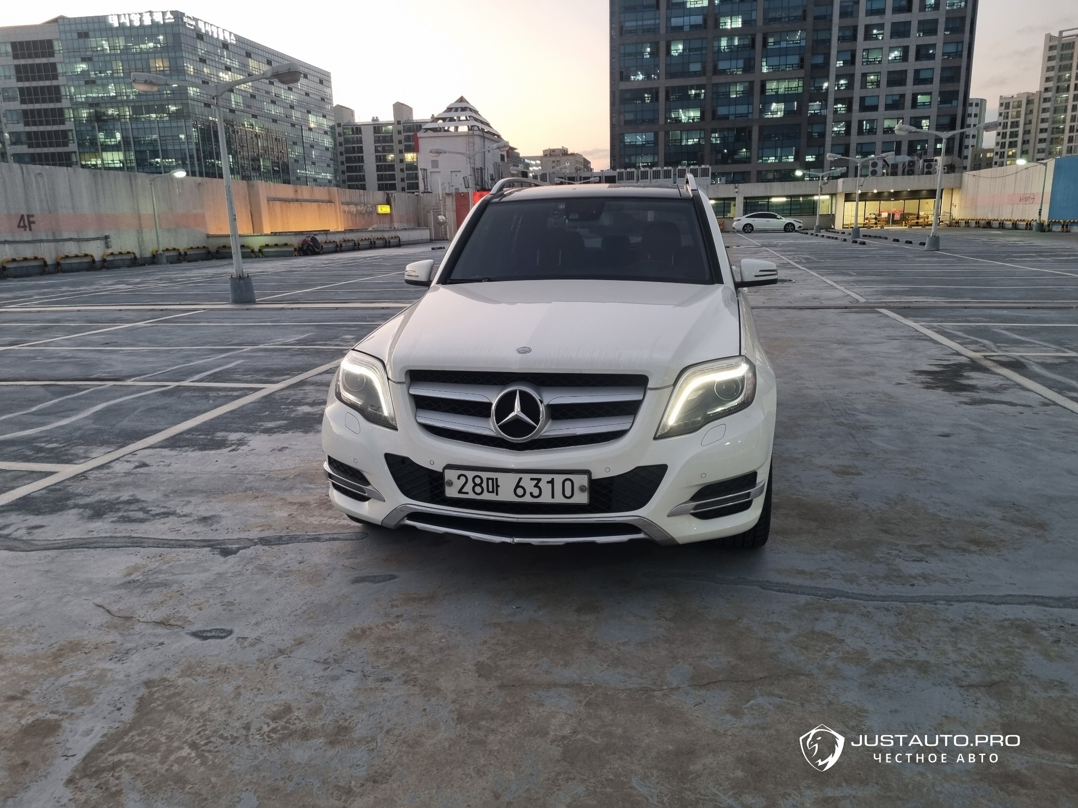 Автомобиль Mercedes-Benz GLK-Class