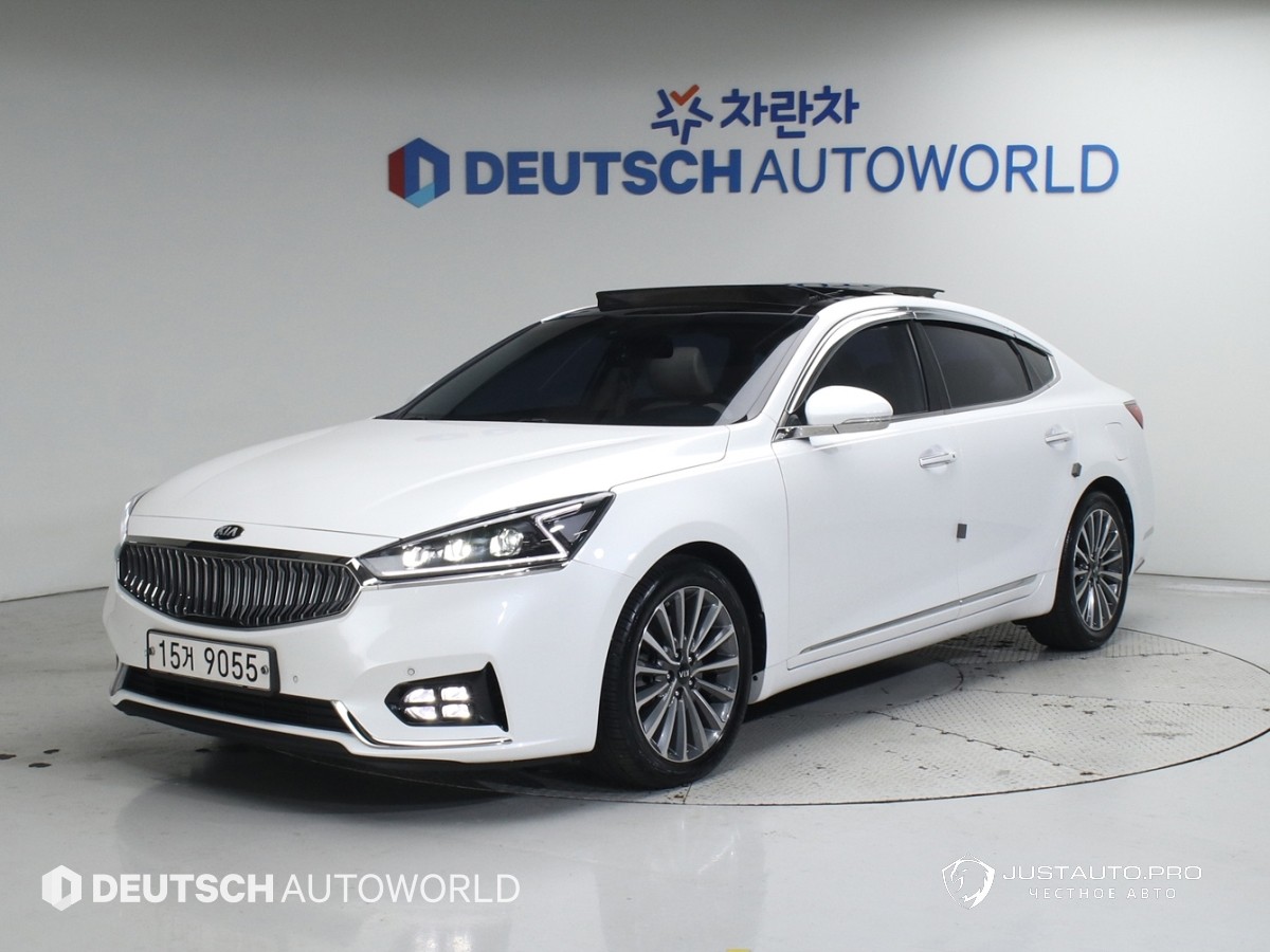 Автомобиль Kia K7