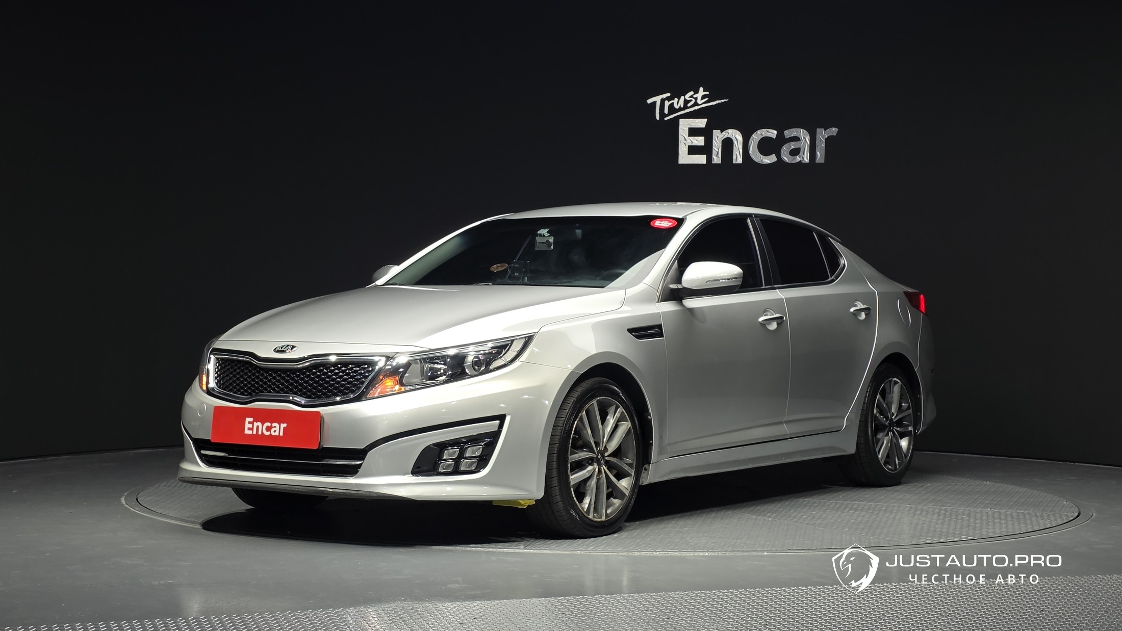 Автомобиль Kia K5