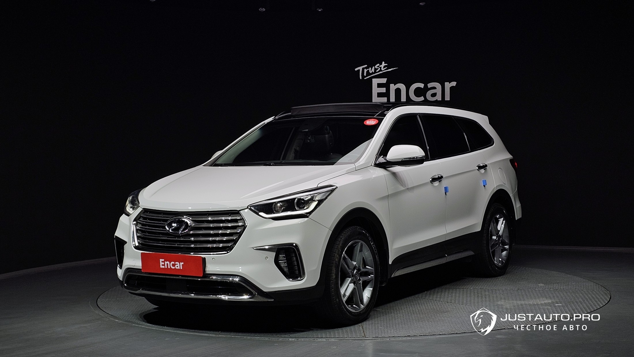 Автомобиль Hyundai Maxcruz