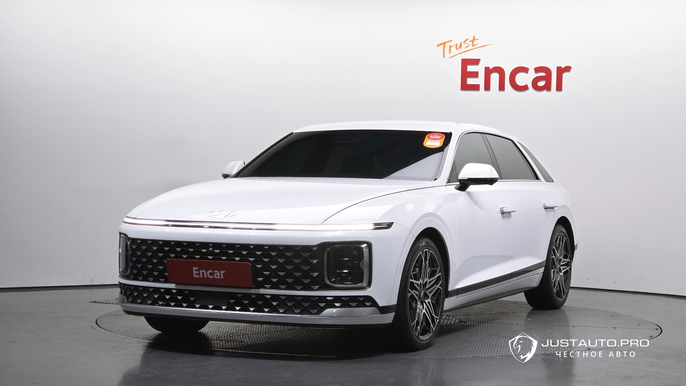 Автомобиль Hyundai Grandeur