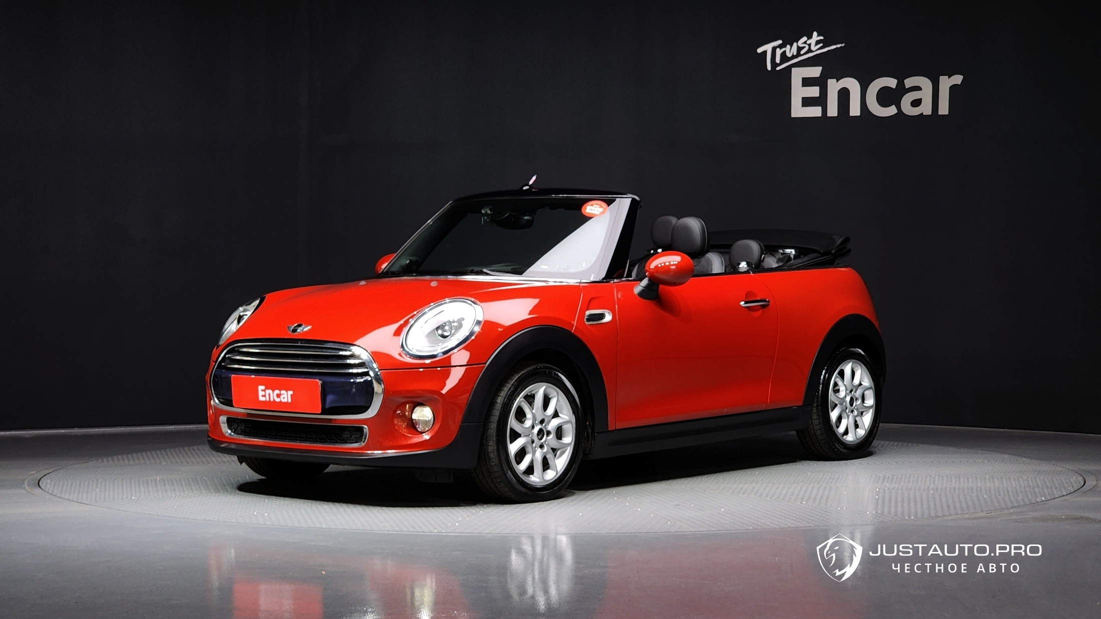Автомобиль Mini Cooper Convertible