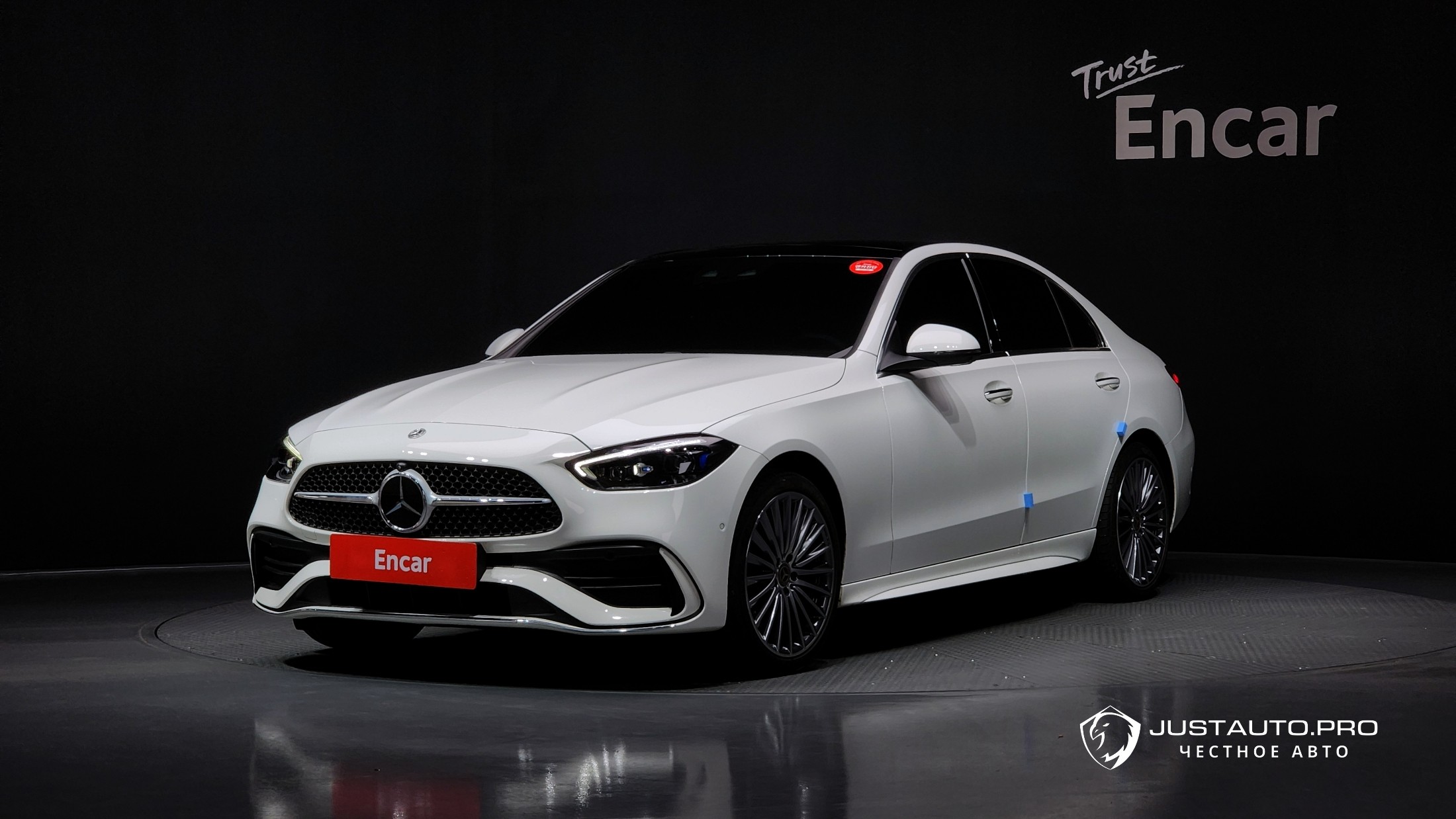 Автомобиль Mercedes-Benz C-Class