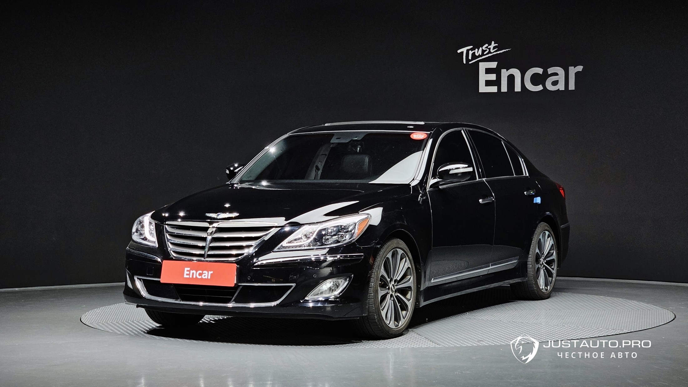 Автомобиль Hyundai Genesis