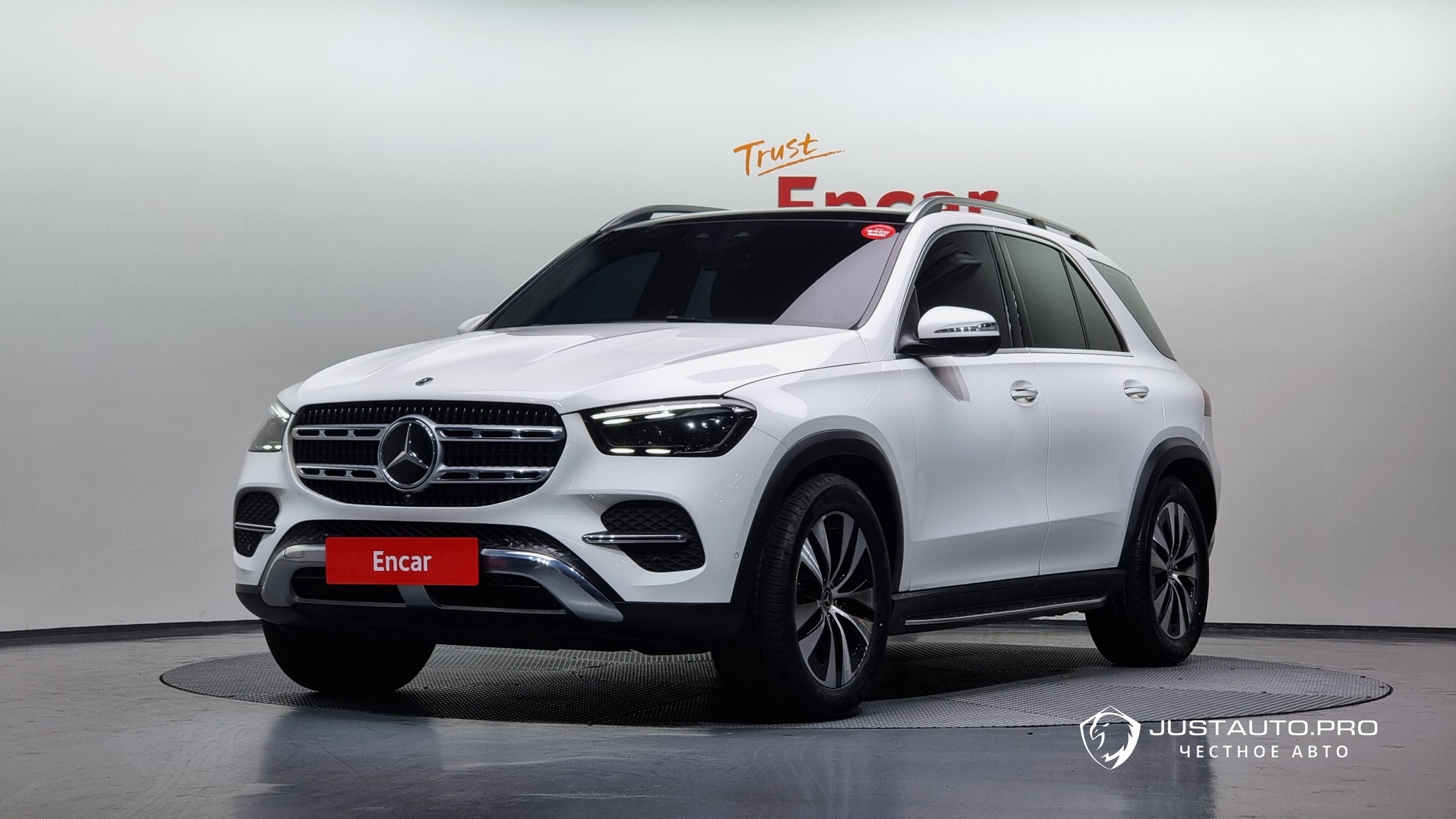 Автомобиль Mercedes-Benz GLE-Class