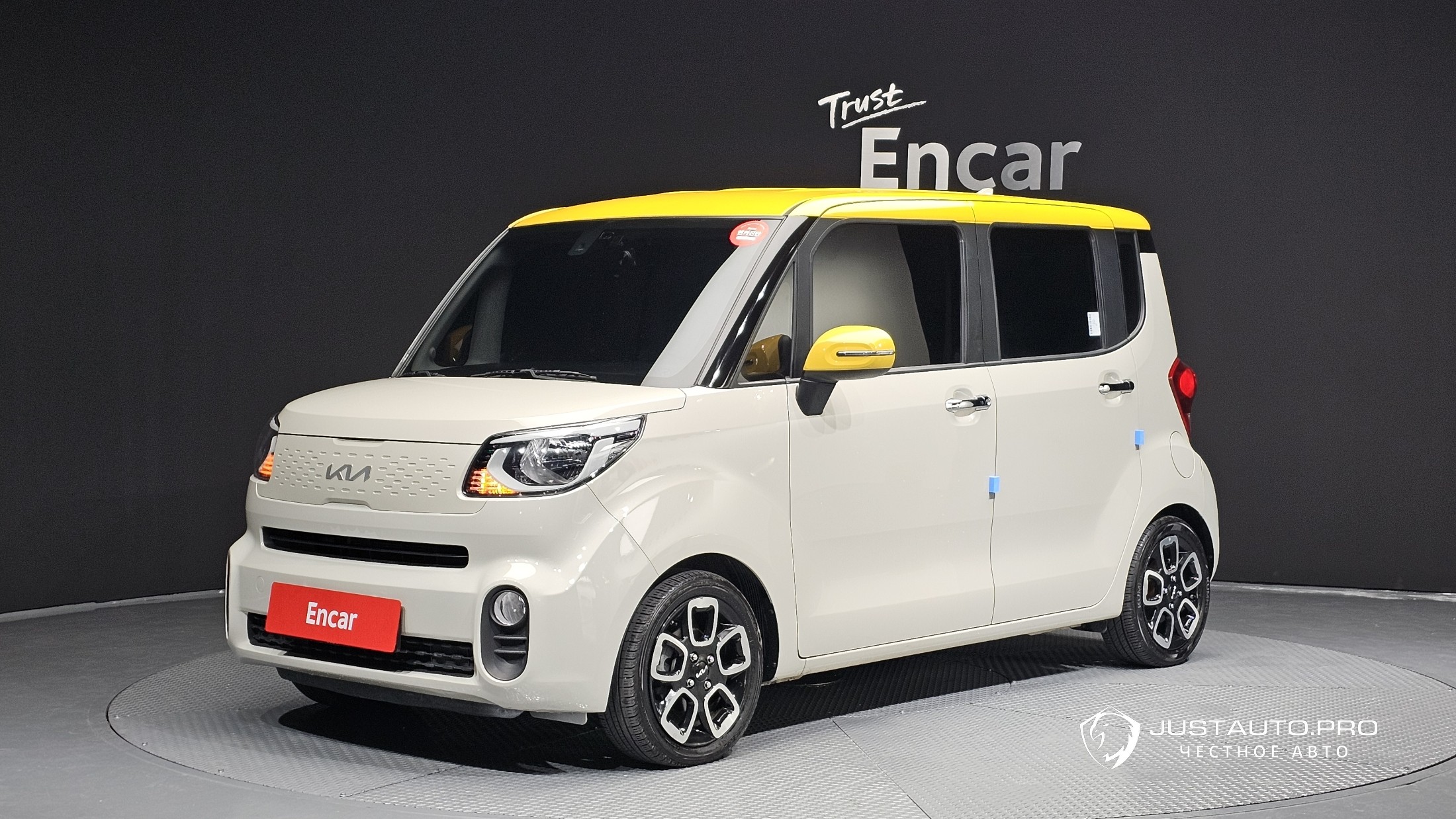 Автомобиль Kia RAY