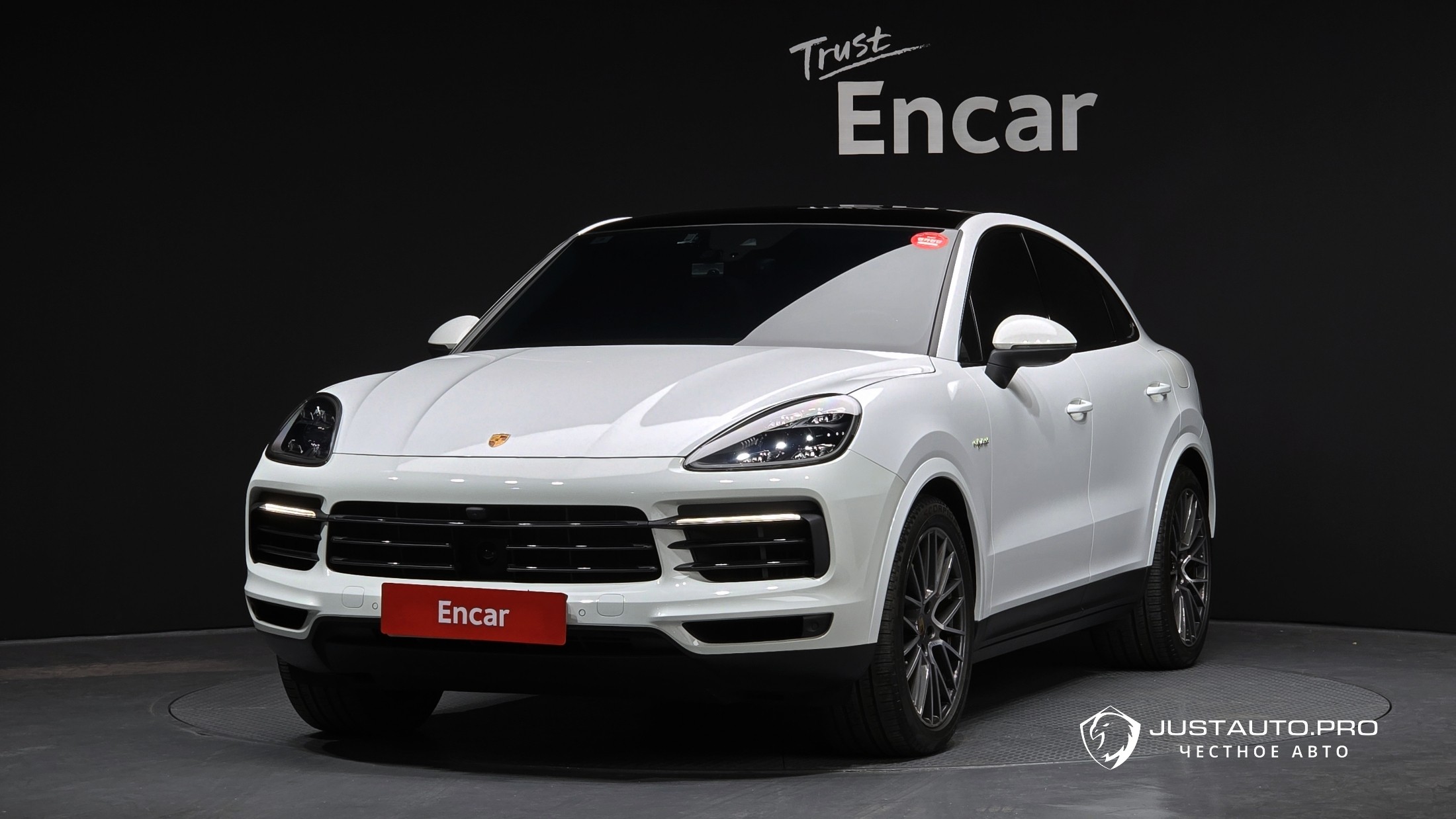 Автомобиль Porsche Cayenne