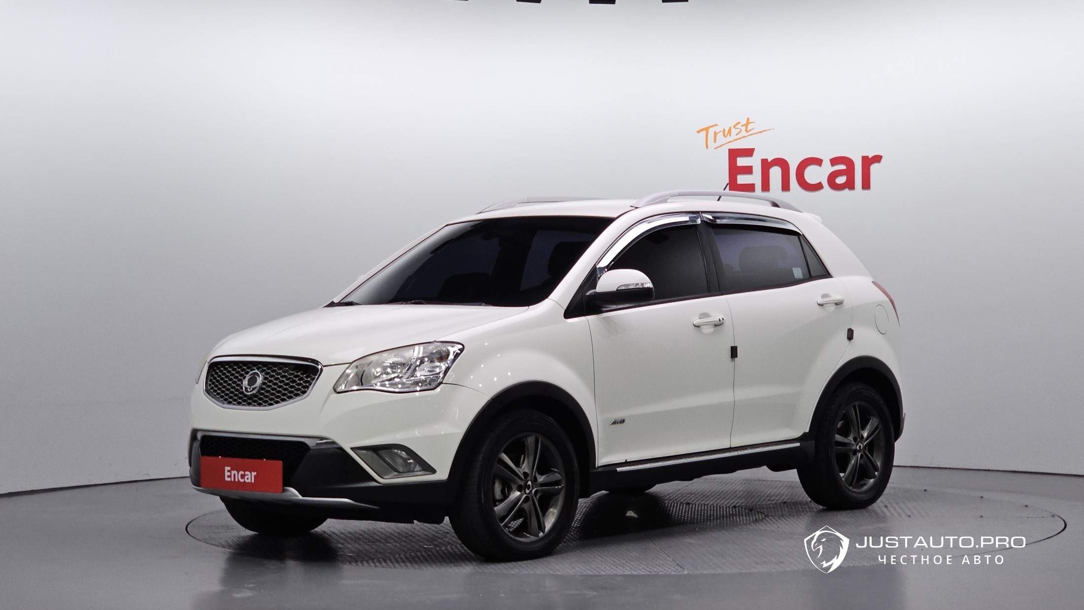 Автомобиль KG_Mobility_Ssangyong KORANDO