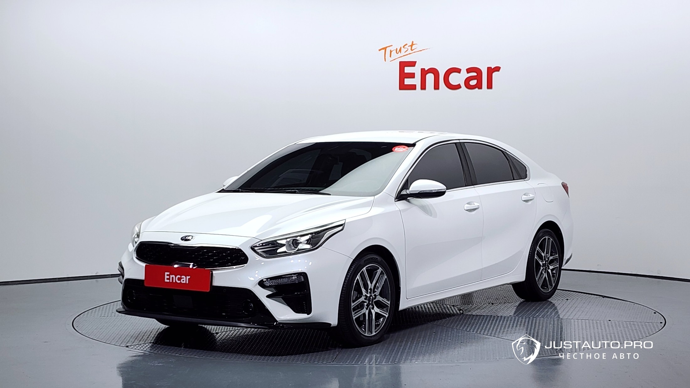 Автомобиль Kia K3