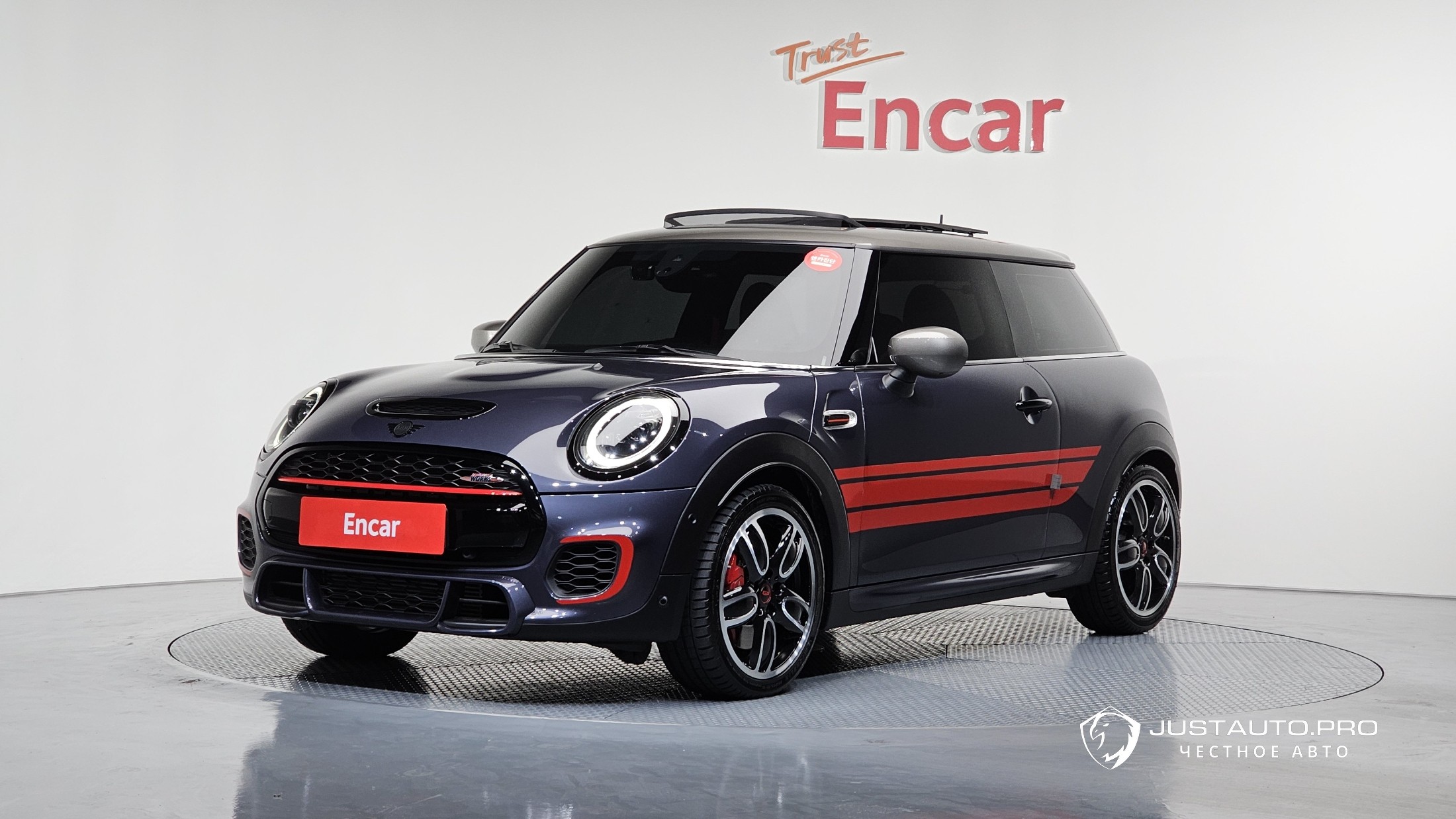 Автомобиль Mini Cooper