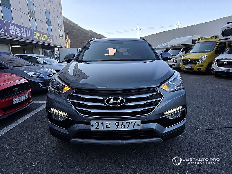 Автомобиль Hyundai Santafe
