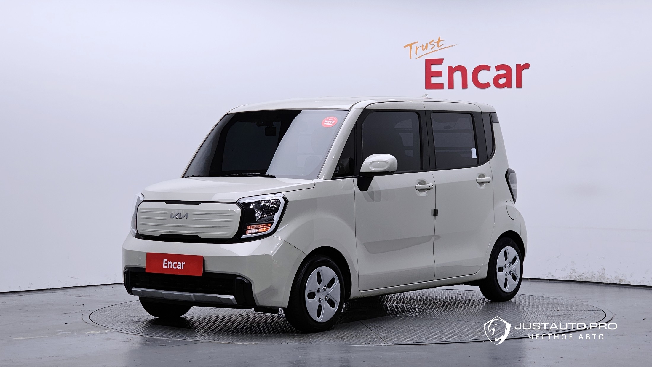Автомобиль Kia RAY