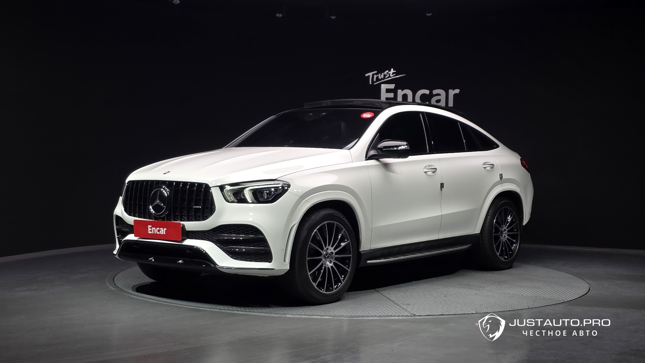 Автомобиль Mercedes-Benz GLE-Class