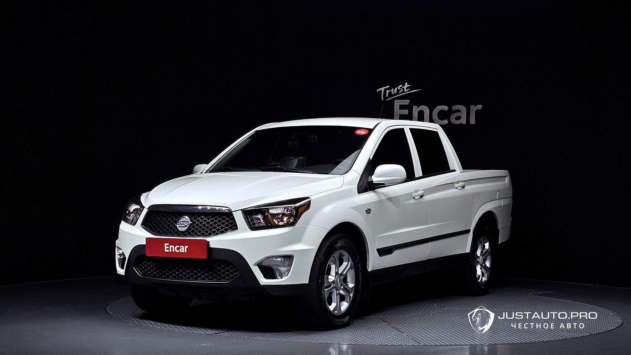 Автомобиль KG_Mobility_Ssangyong KORANDO