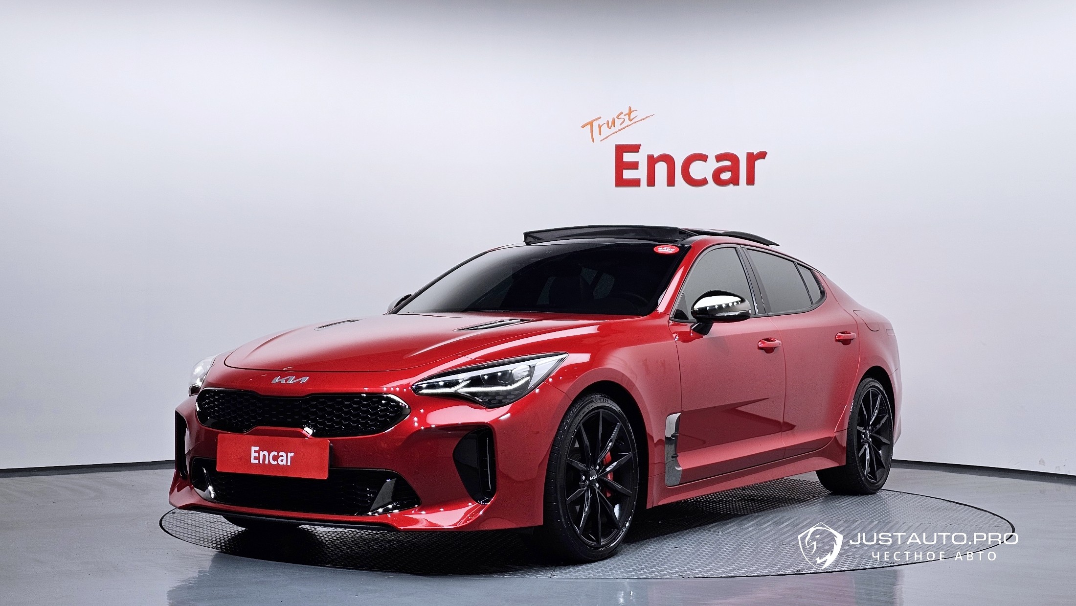 Автомобиль Kia Stinger