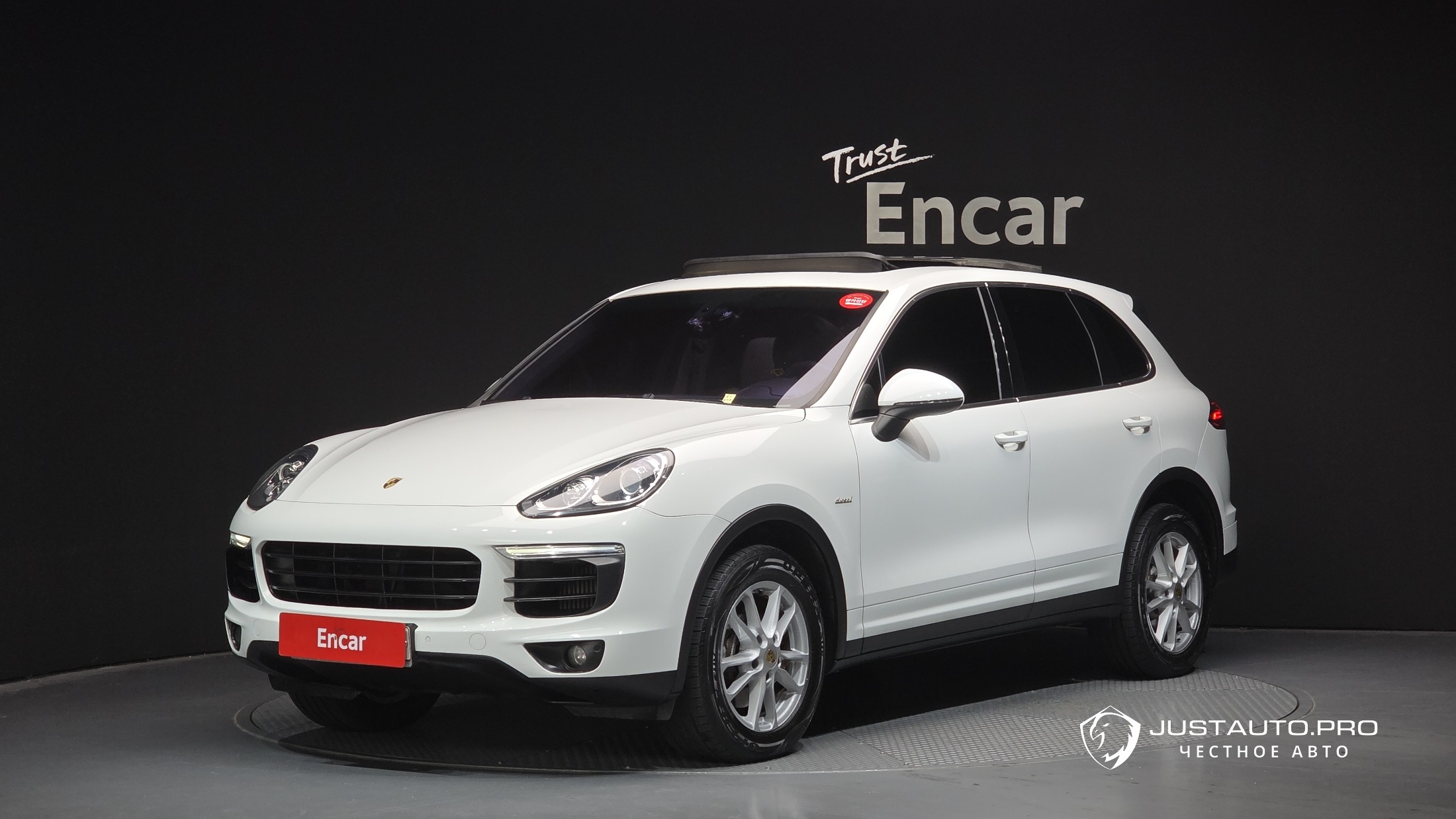 Автомобиль Porsche Cayenne