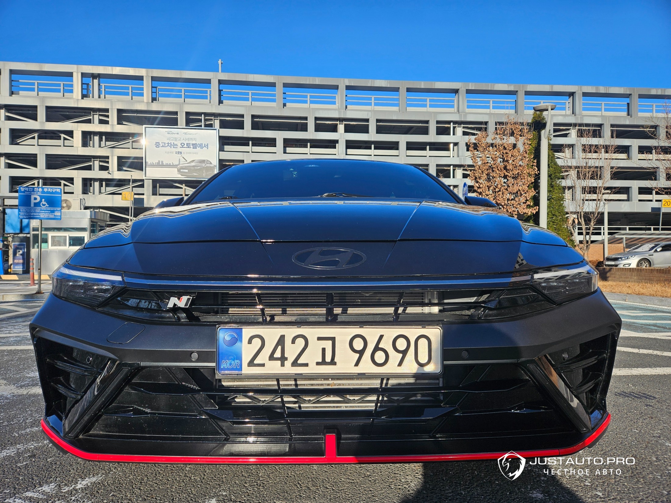 Автомобиль Hyundai AVANTE