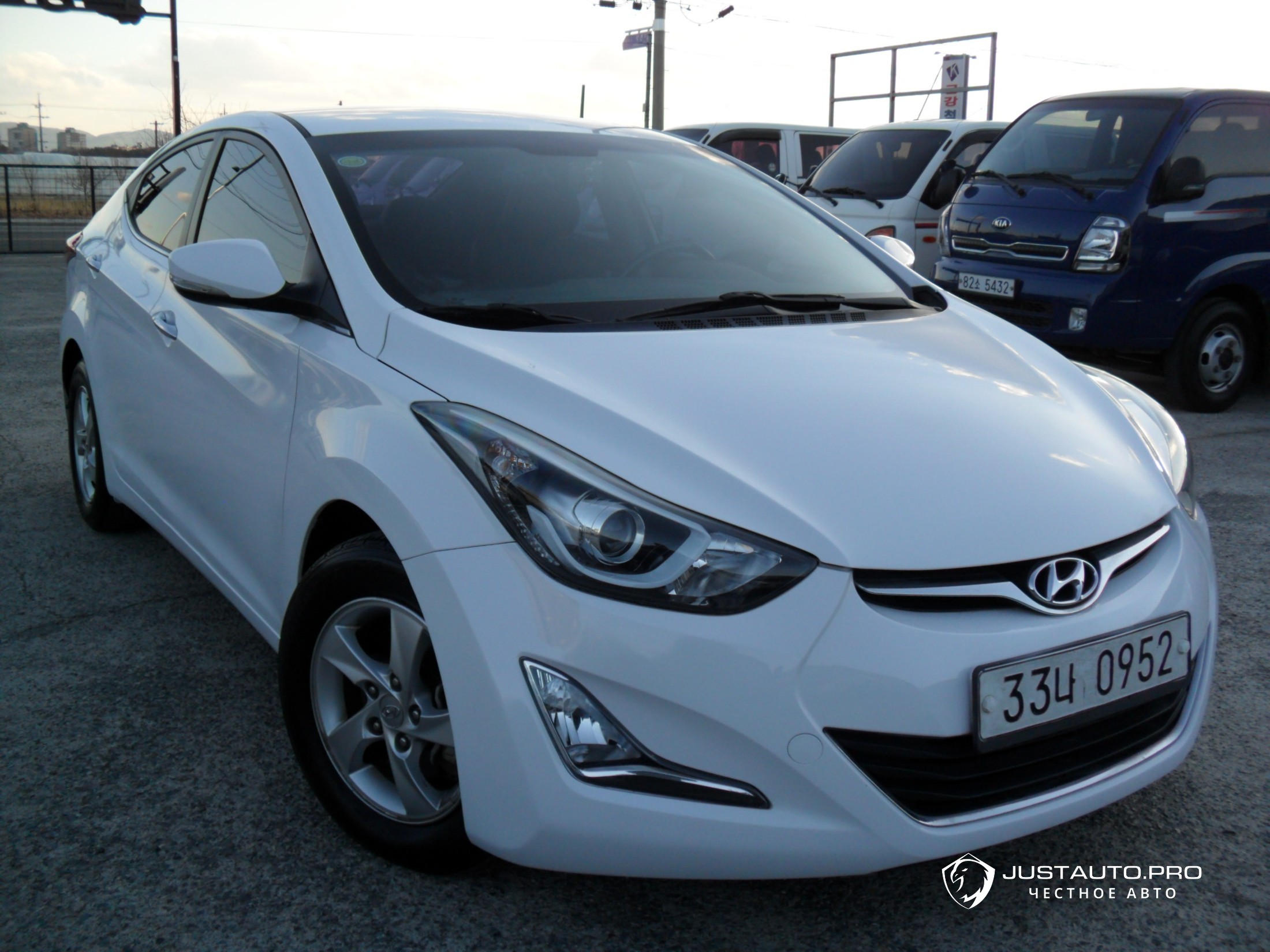 Автомобиль Hyundai AVANTE