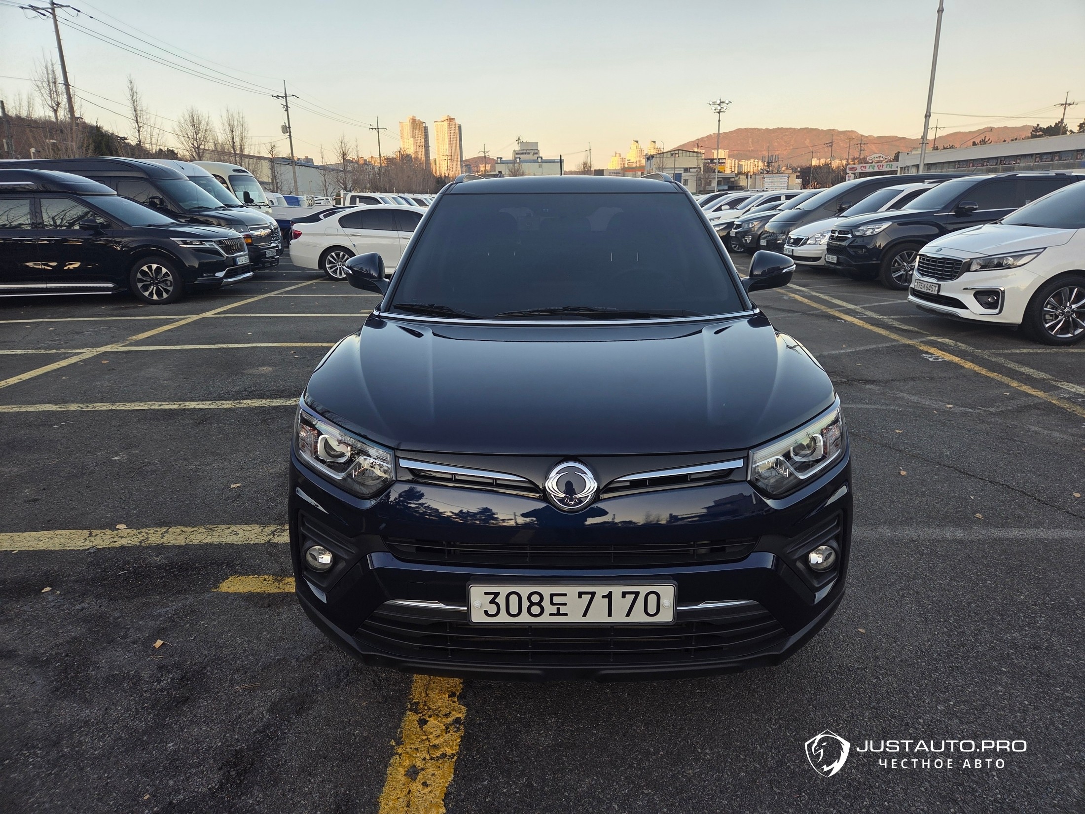 Автомобиль KG_Mobility_Ssangyong TIBOLI