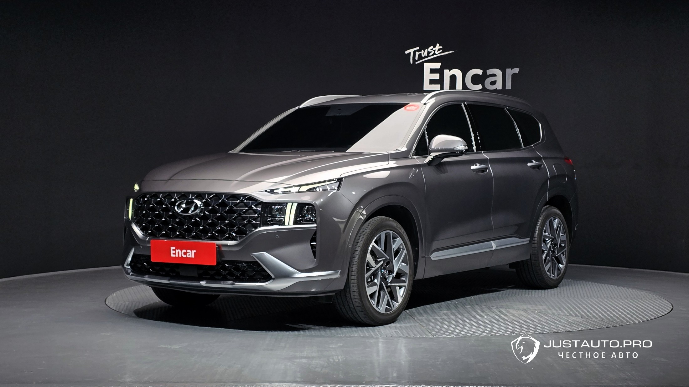 Автомобиль Hyundai Santafe