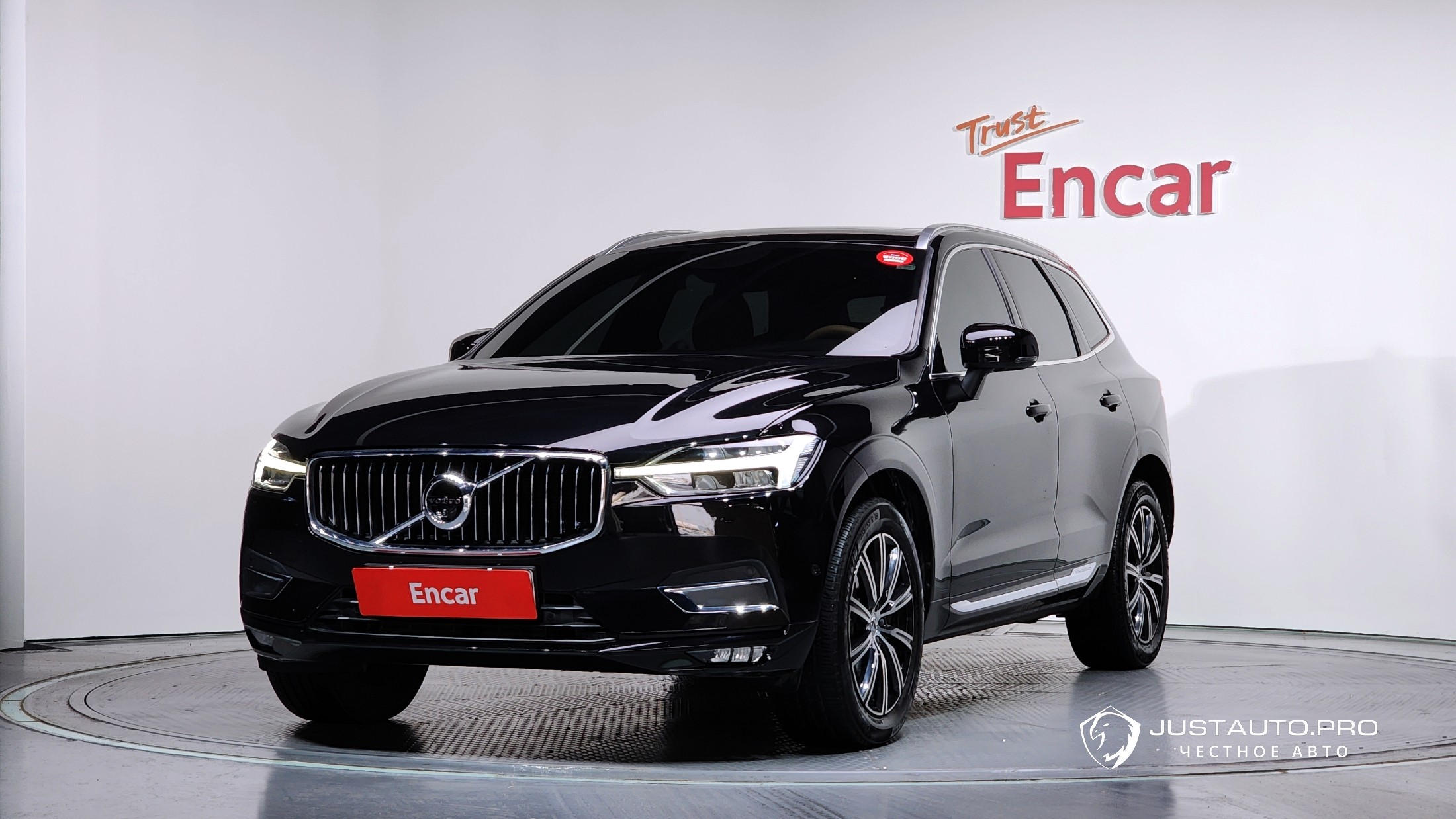 Автомобиль Volvo XC60