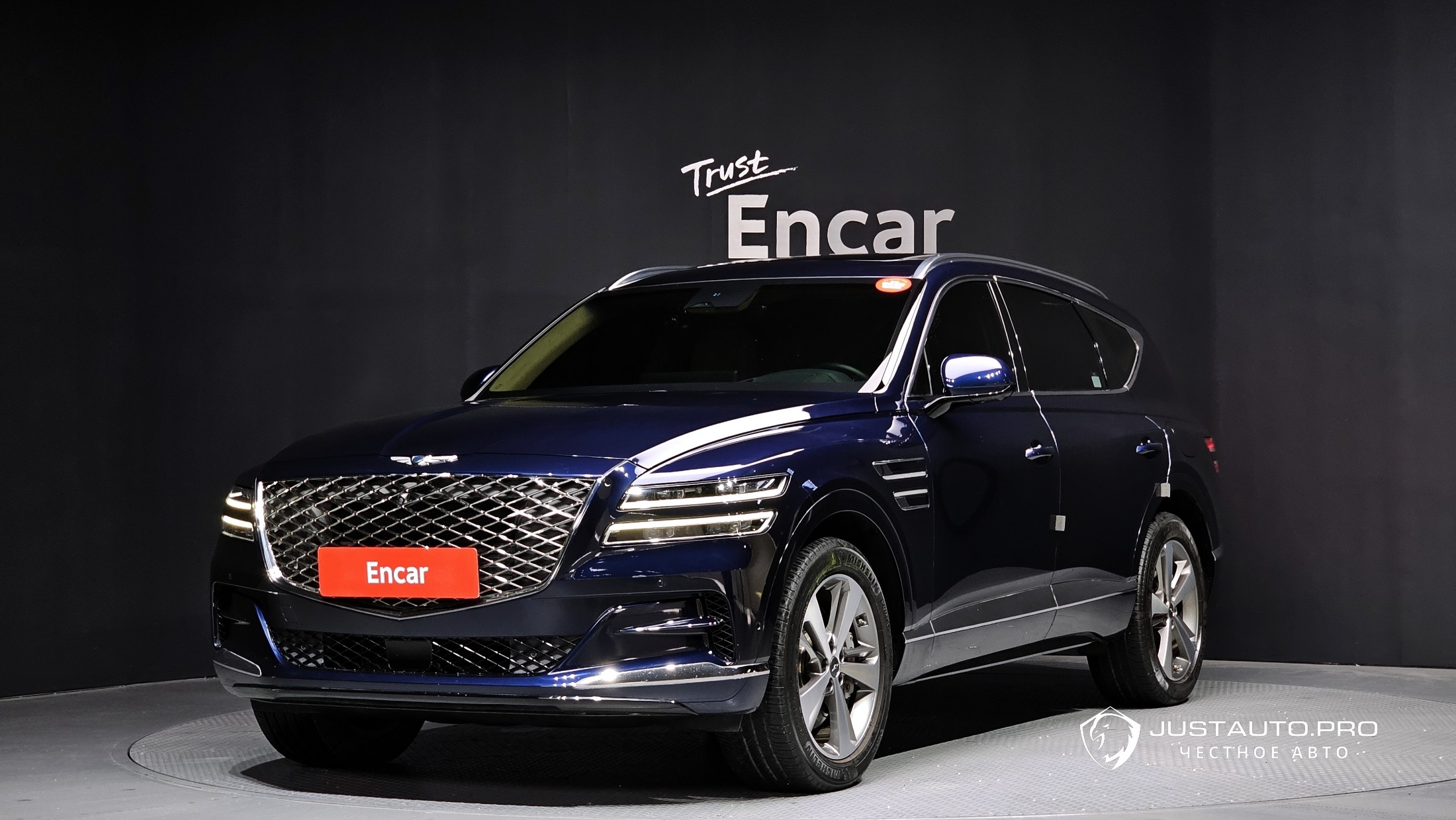 Автомобиль Genesis GV80