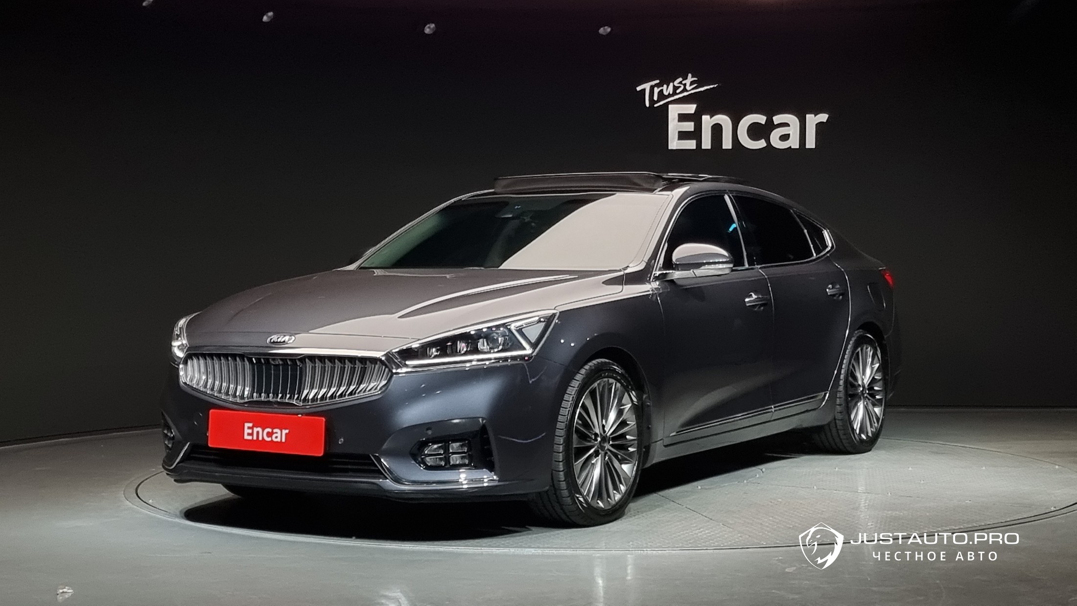 Автомобиль Kia K7