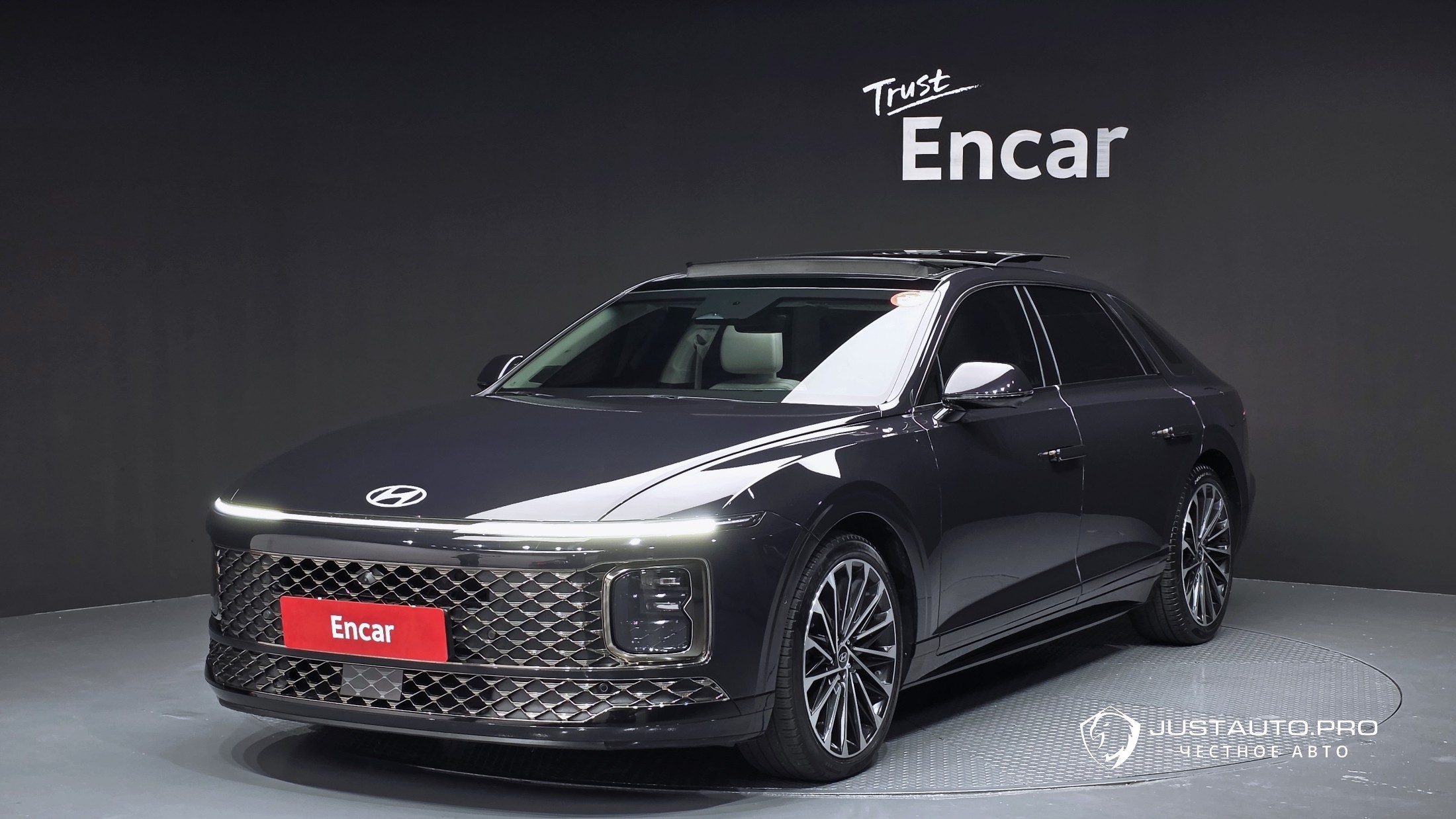 Автомобиль Hyundai Grandeur