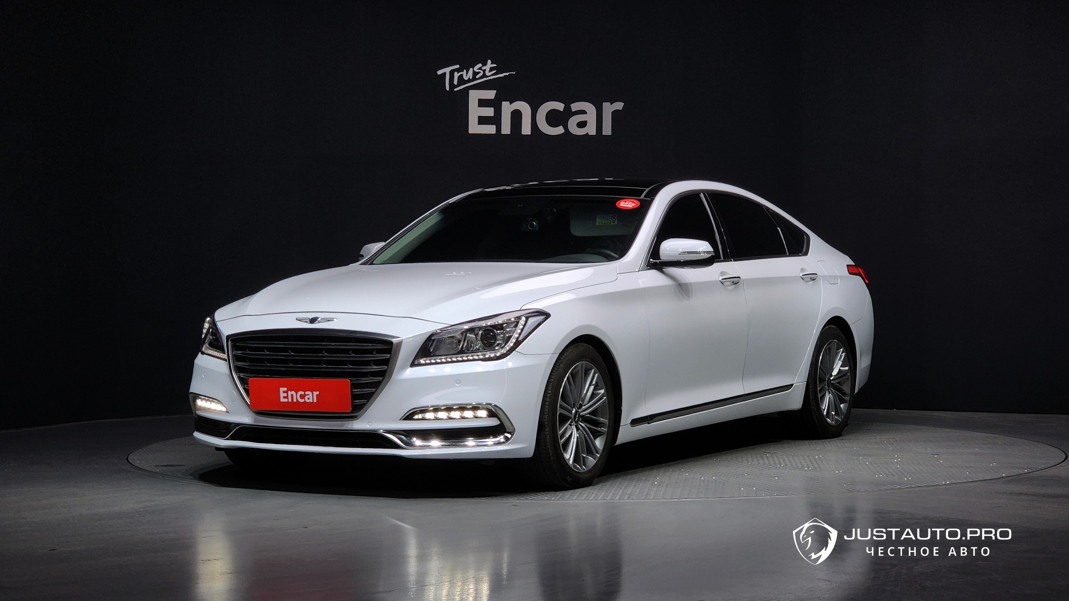 Автомобиль Genesis G80