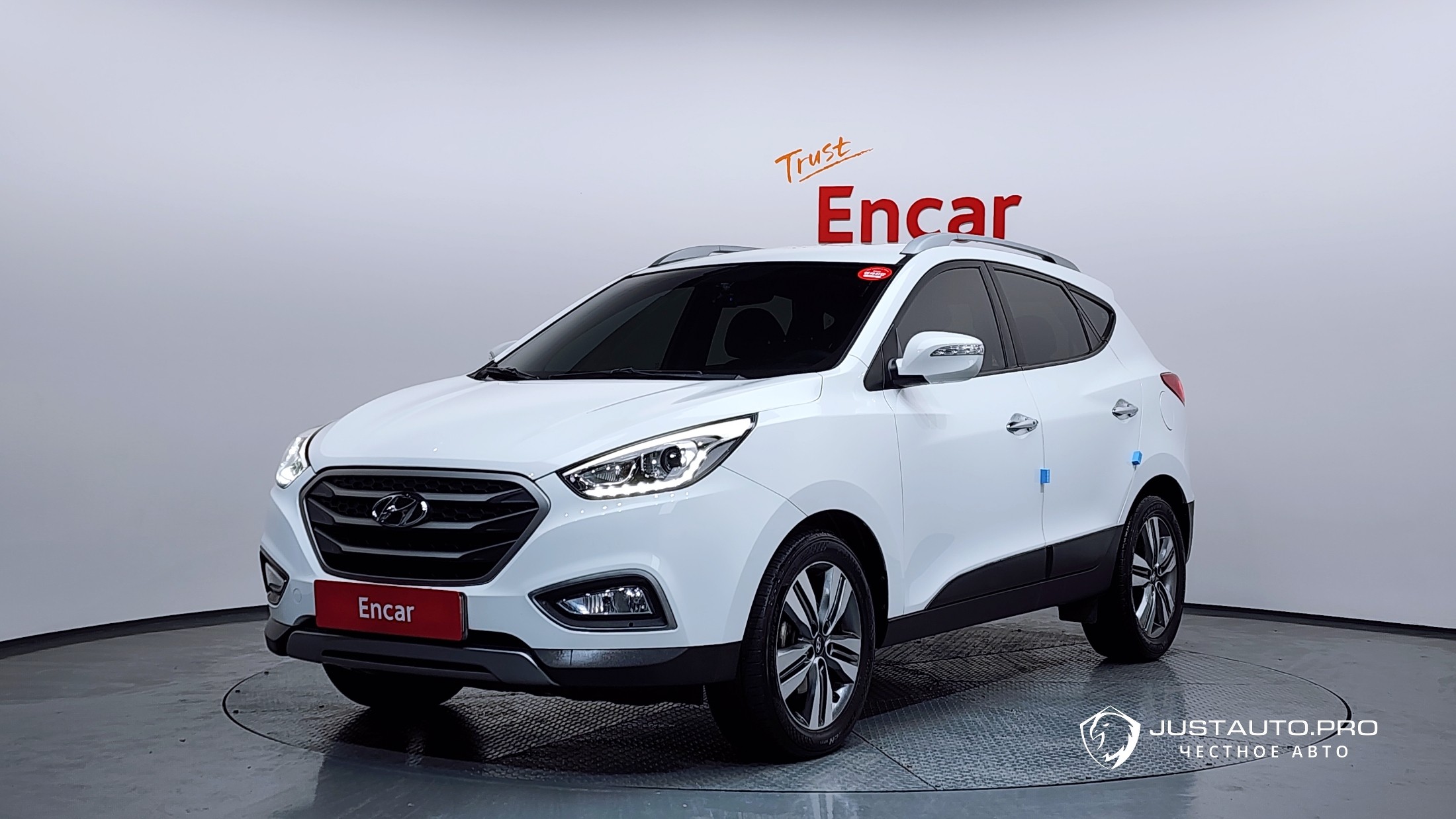 Автомобиль Hyundai Tucson