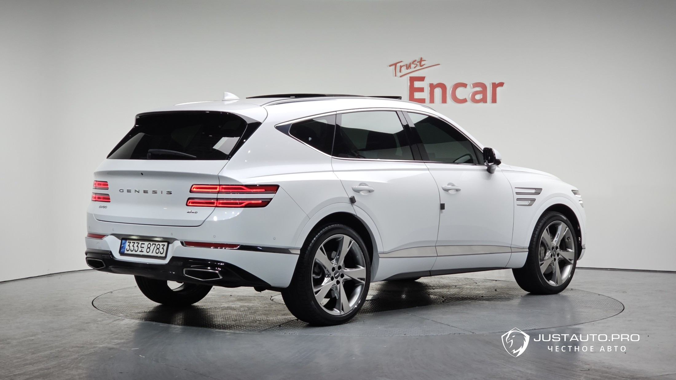 Автомобиль Genesis GV80