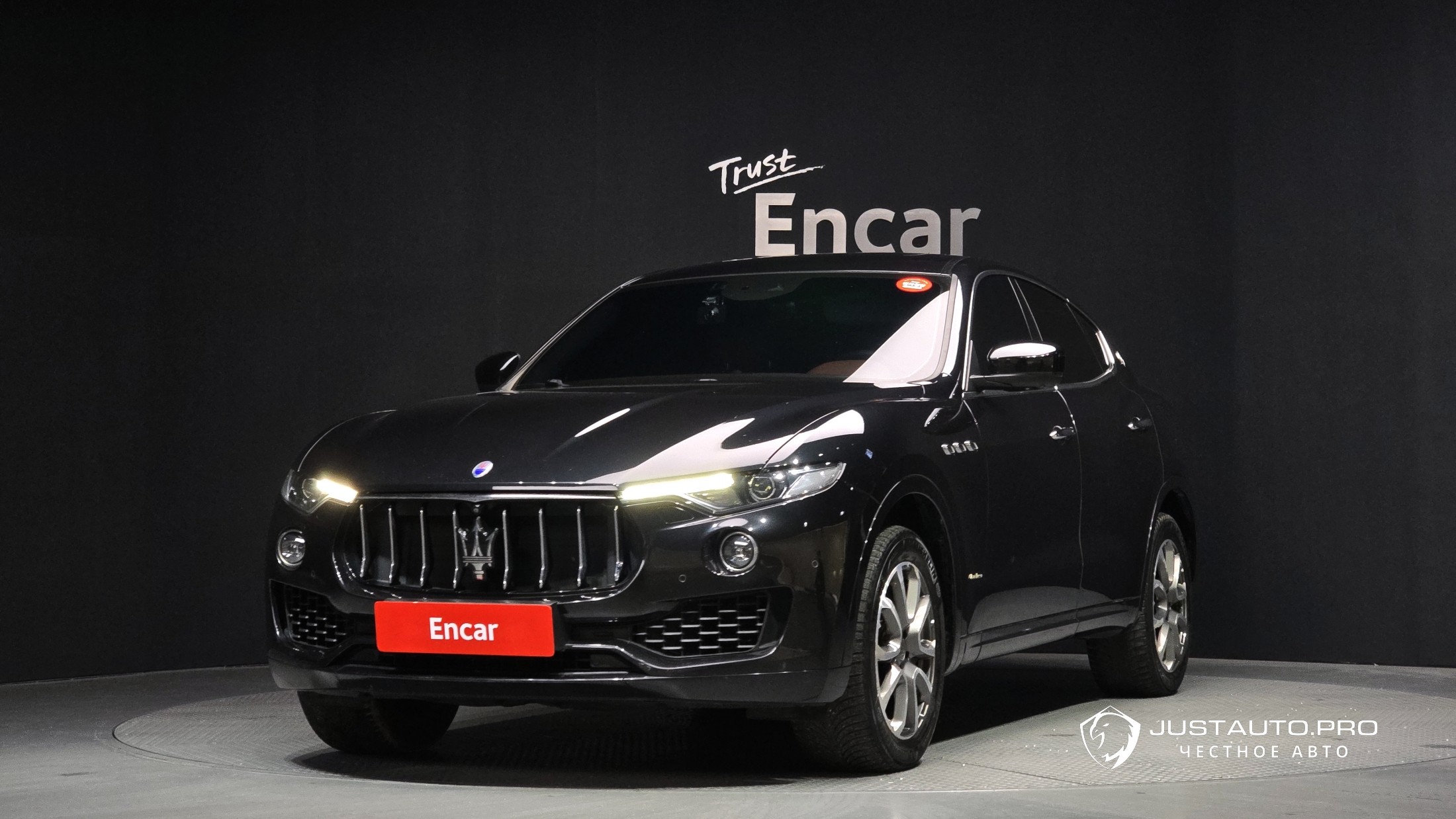 Автомобиль Maserati Levante