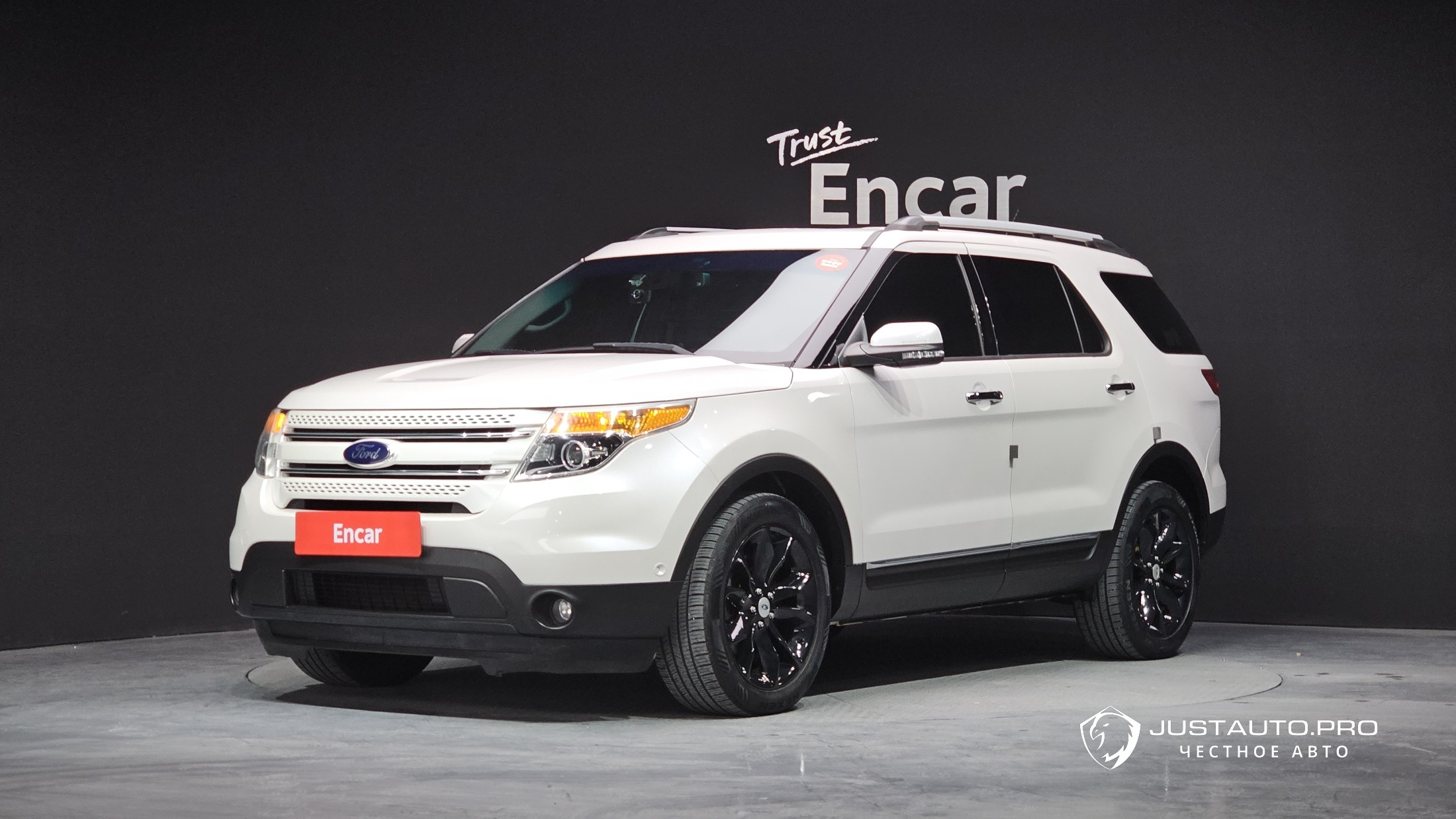Автомобиль Ford Explorer