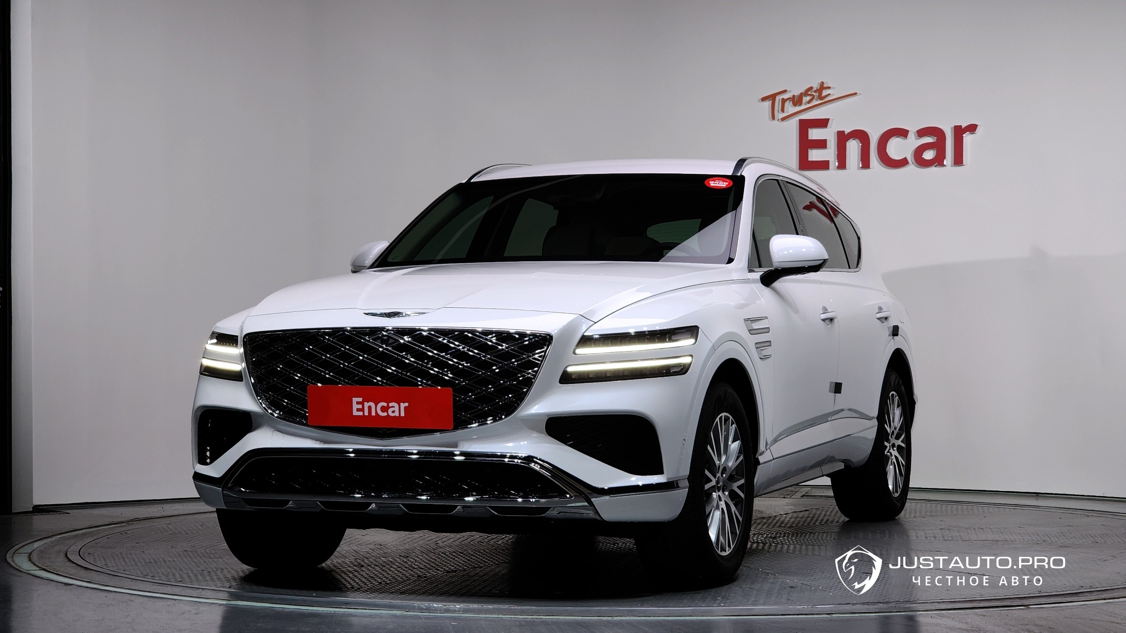 Автомобиль Genesis GV80